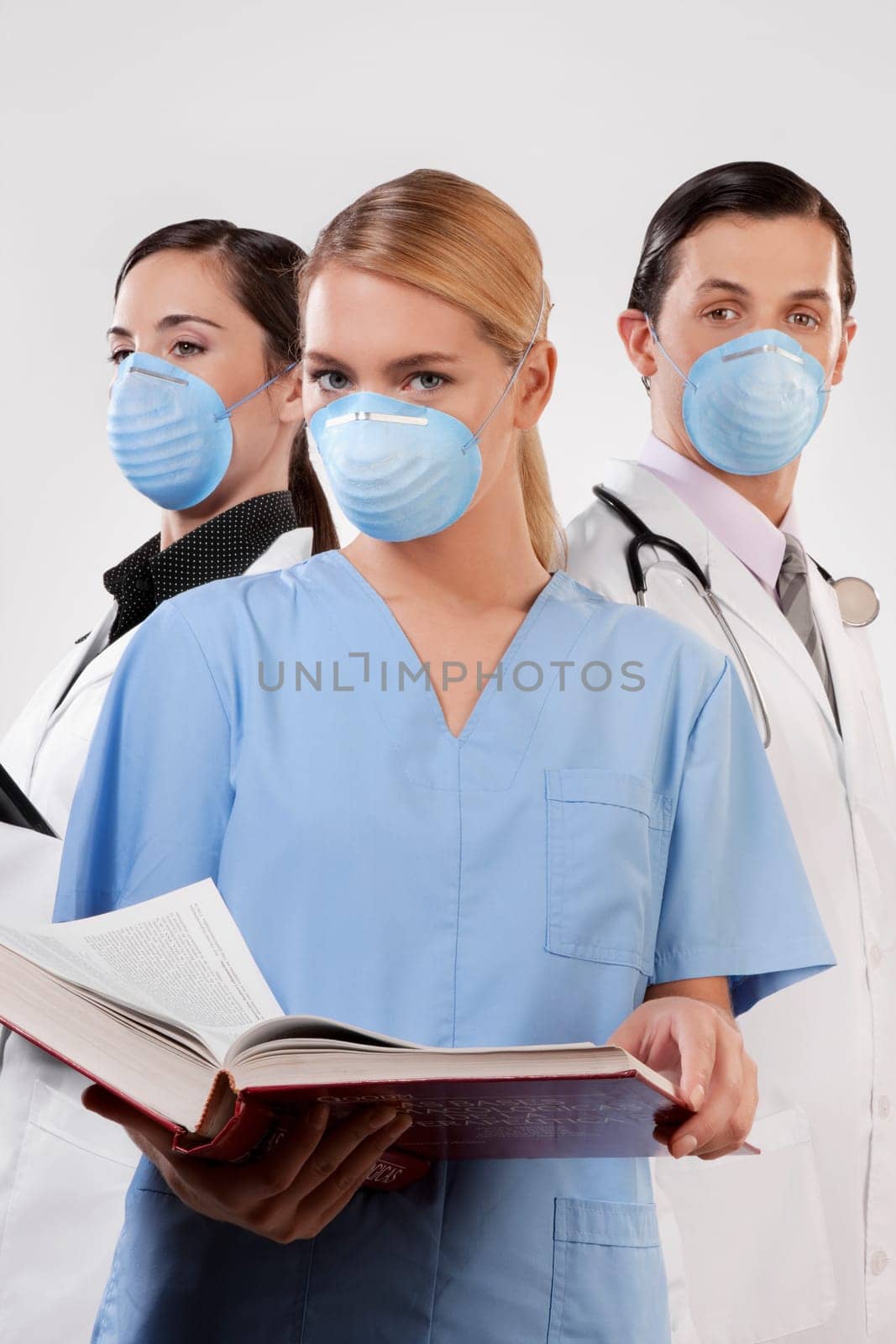 Portrait of doctors wearing flu masks