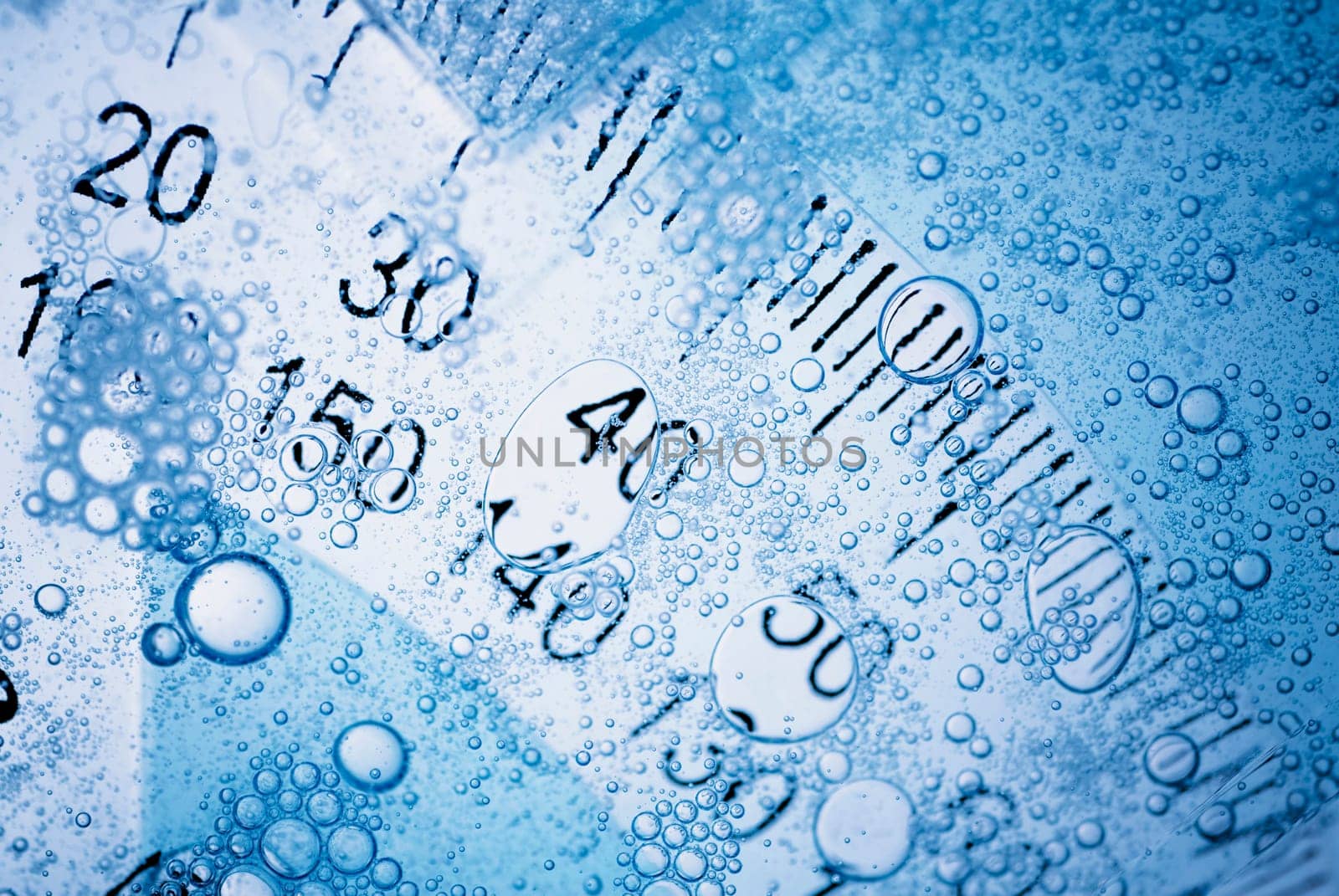Close_up of a protractor in water