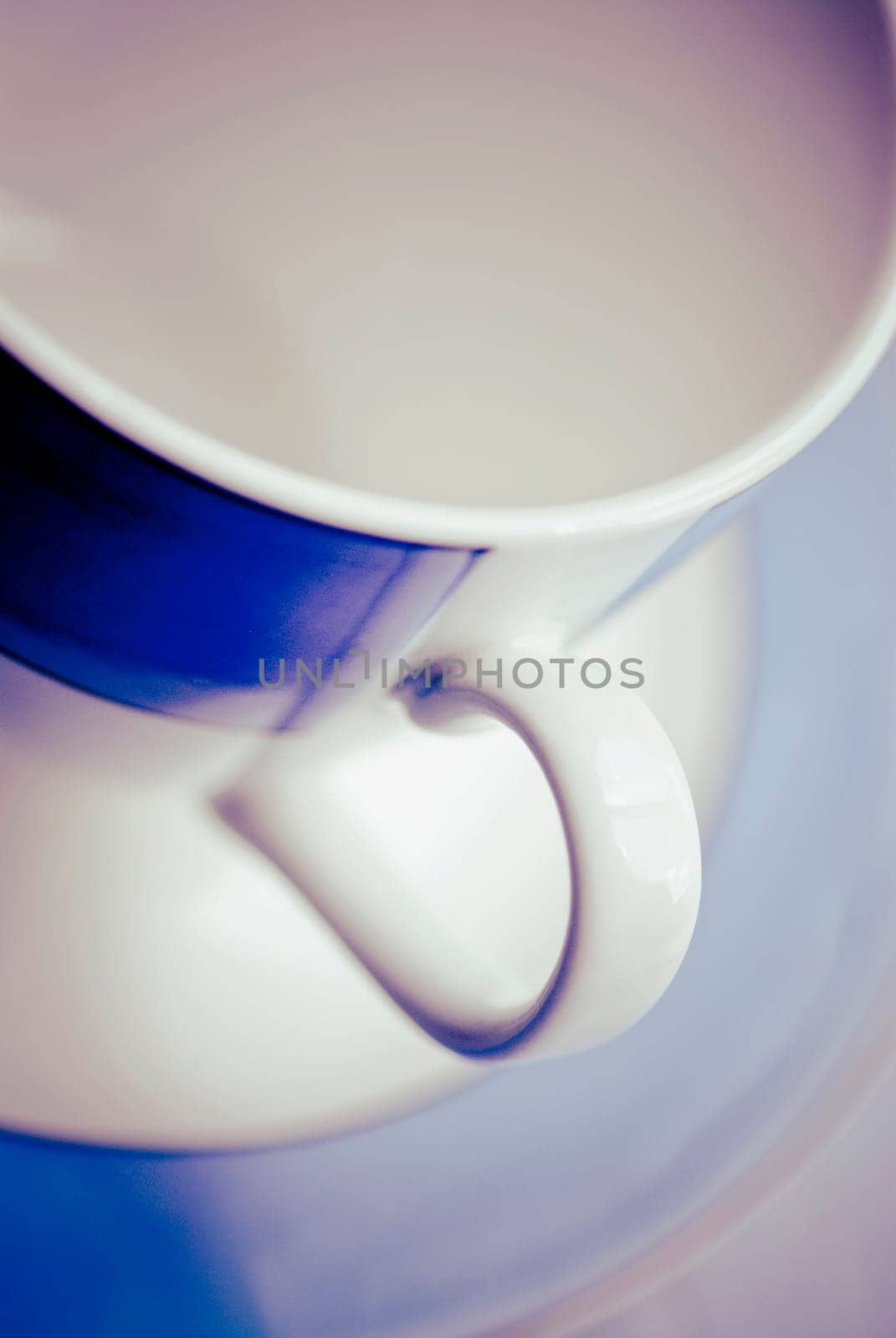 Close_up of a tea cup