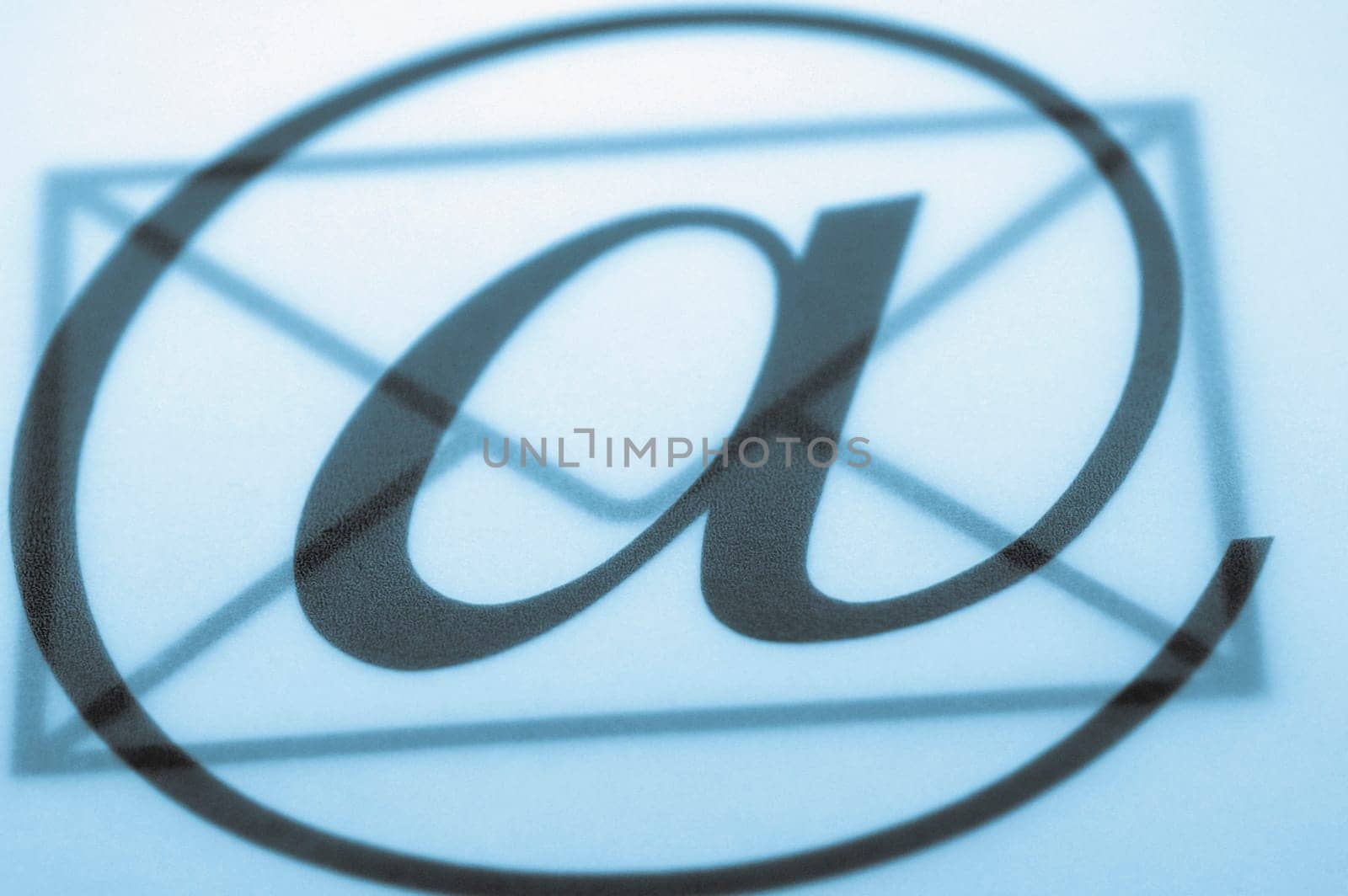 Close_up of an E_Mail symbol on a computer monitor