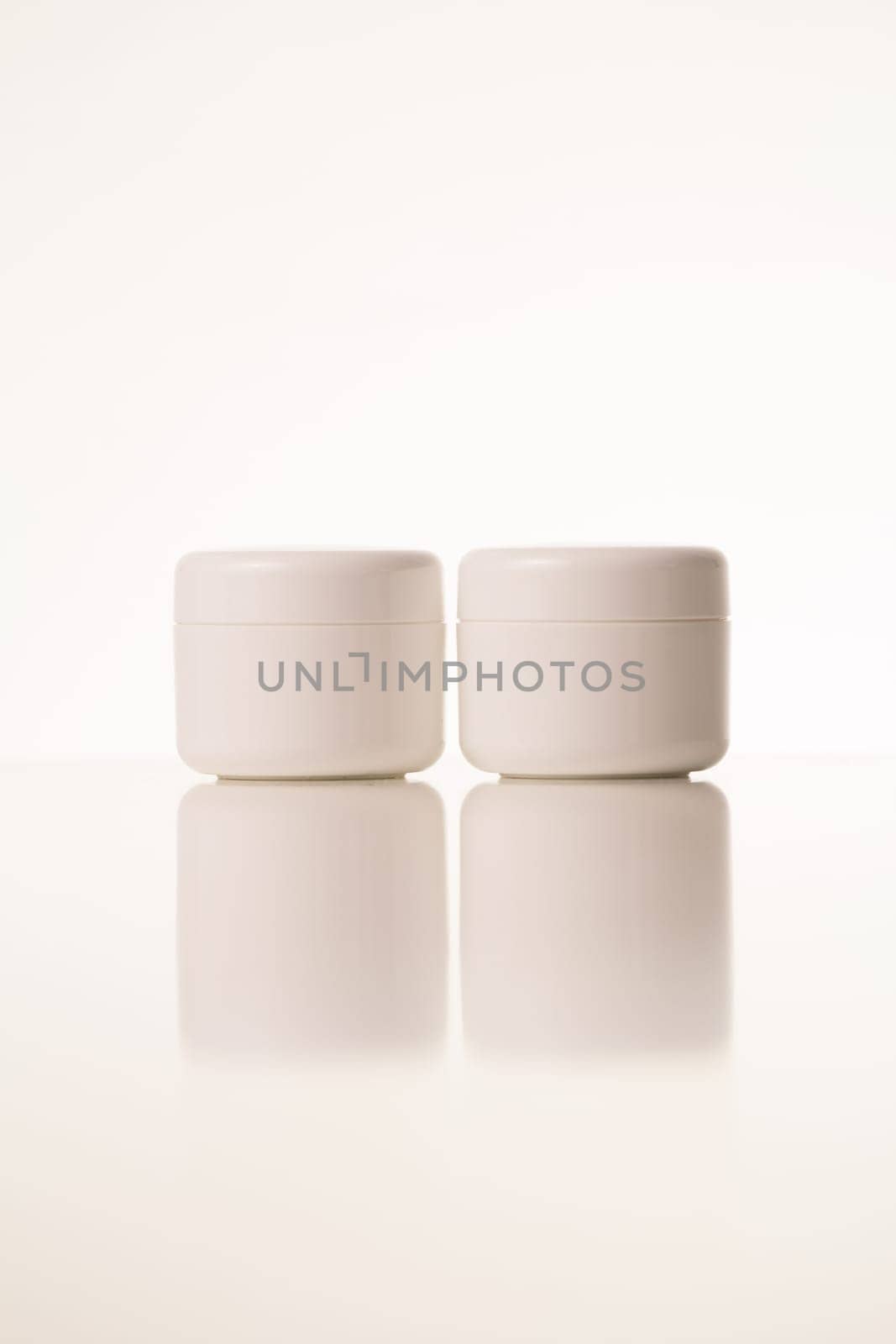 Same content? Same size! Cream cans.