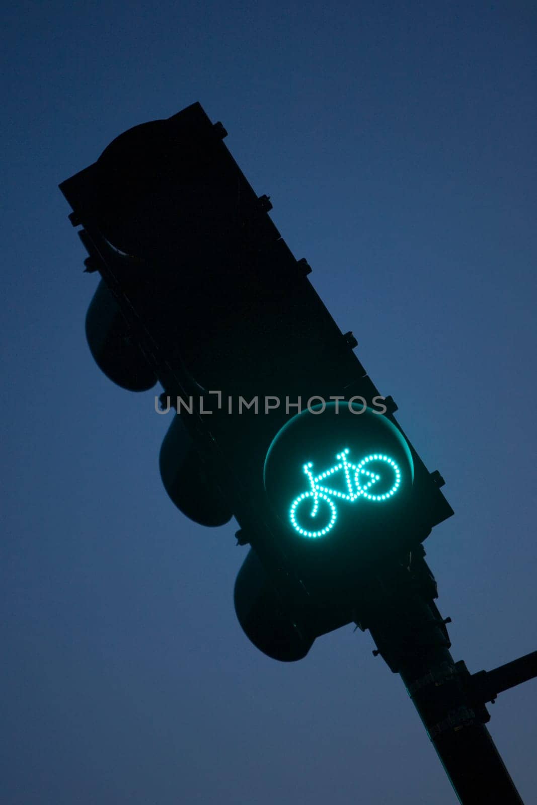 Low angle view of a traffic Signal for bicycles