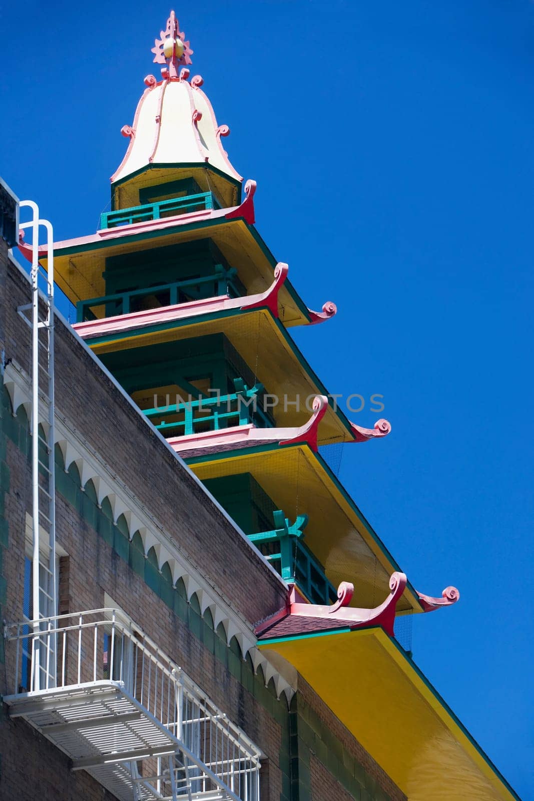 Low angle view of a building, Chinatown, San Francisco, California, USA