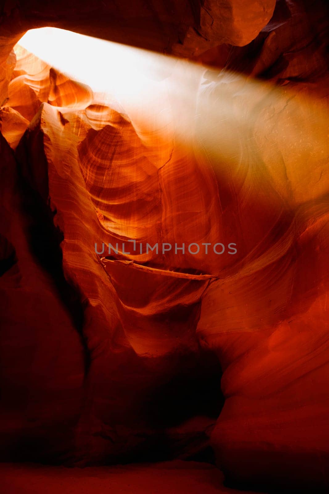 Sunbeam falling into a slot canyon, Antelope Canyon, Page, Arizona, USA