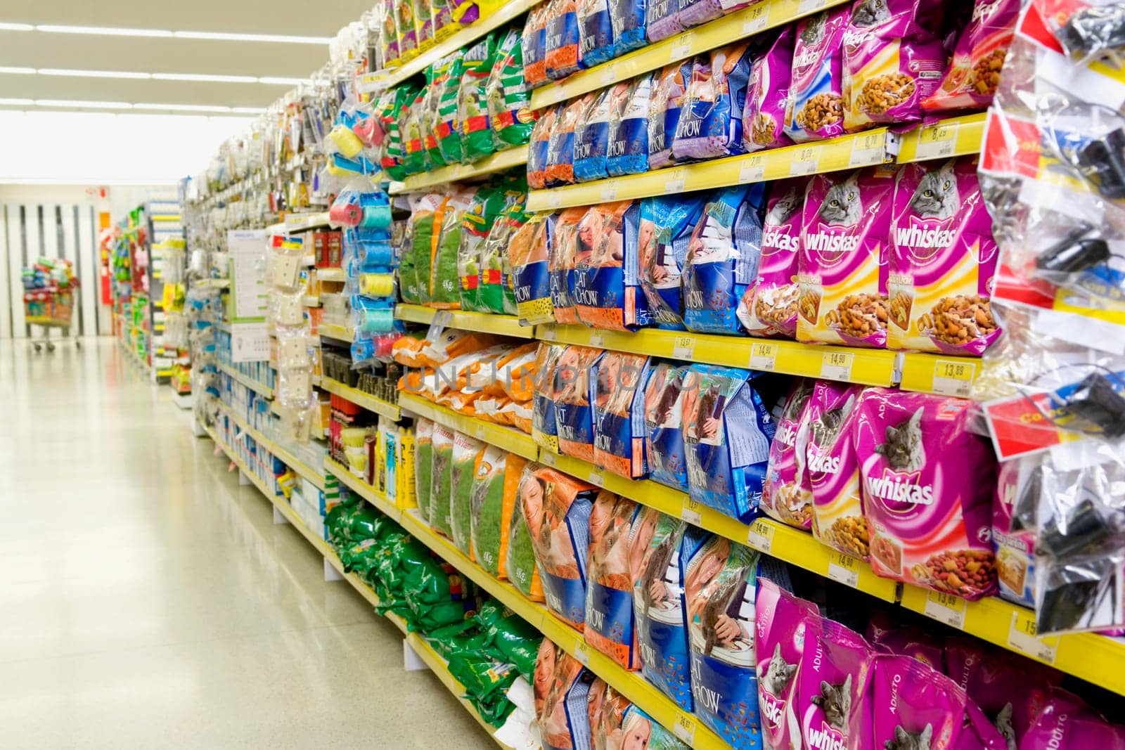 Packed food on shelves in a supermarket