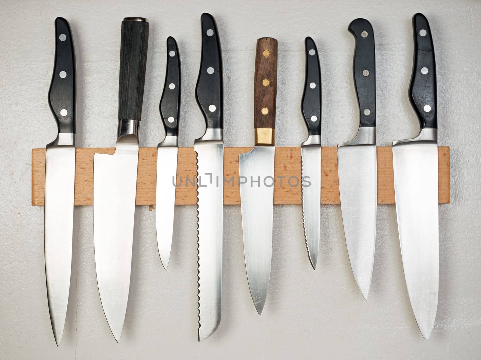 Knife on magnetic wall mount