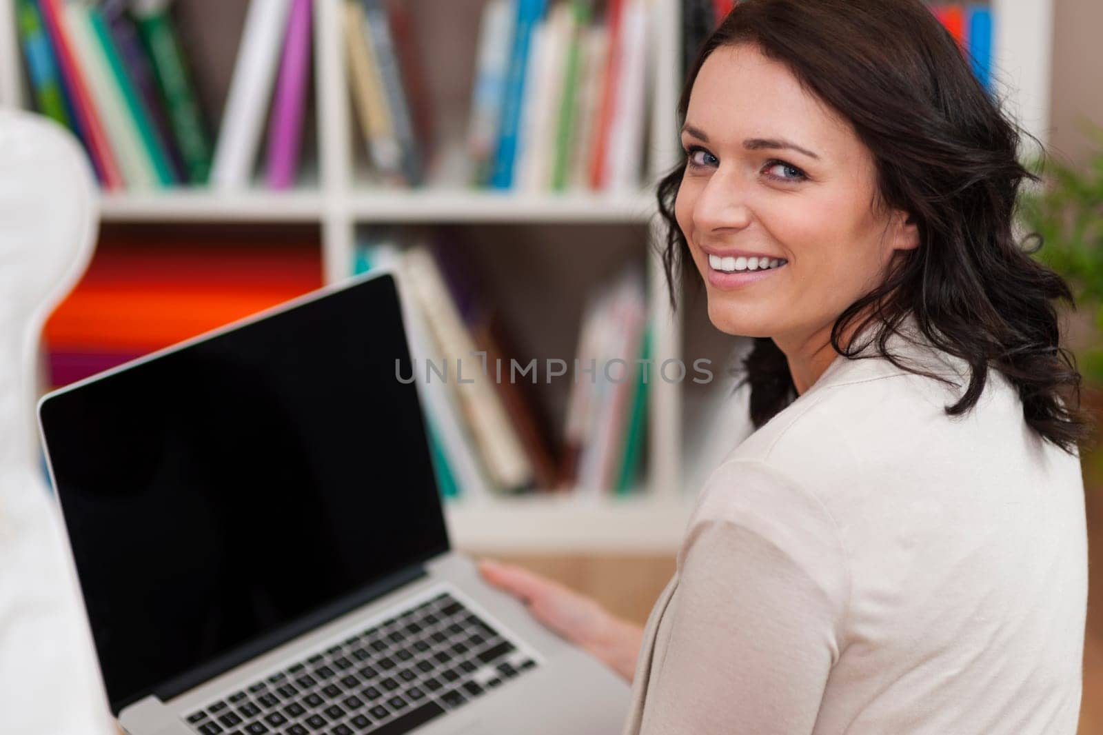 Brunette woman using wireless technology