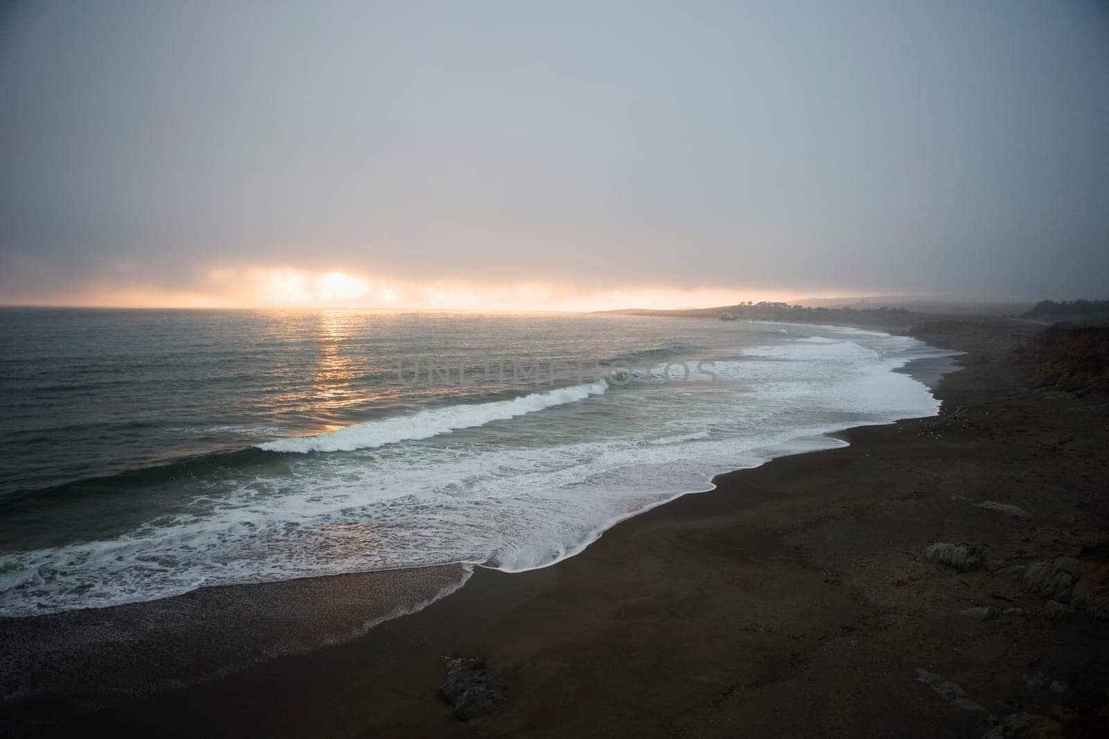 Panoramic view of the beach at dusk, Pacific Ocean