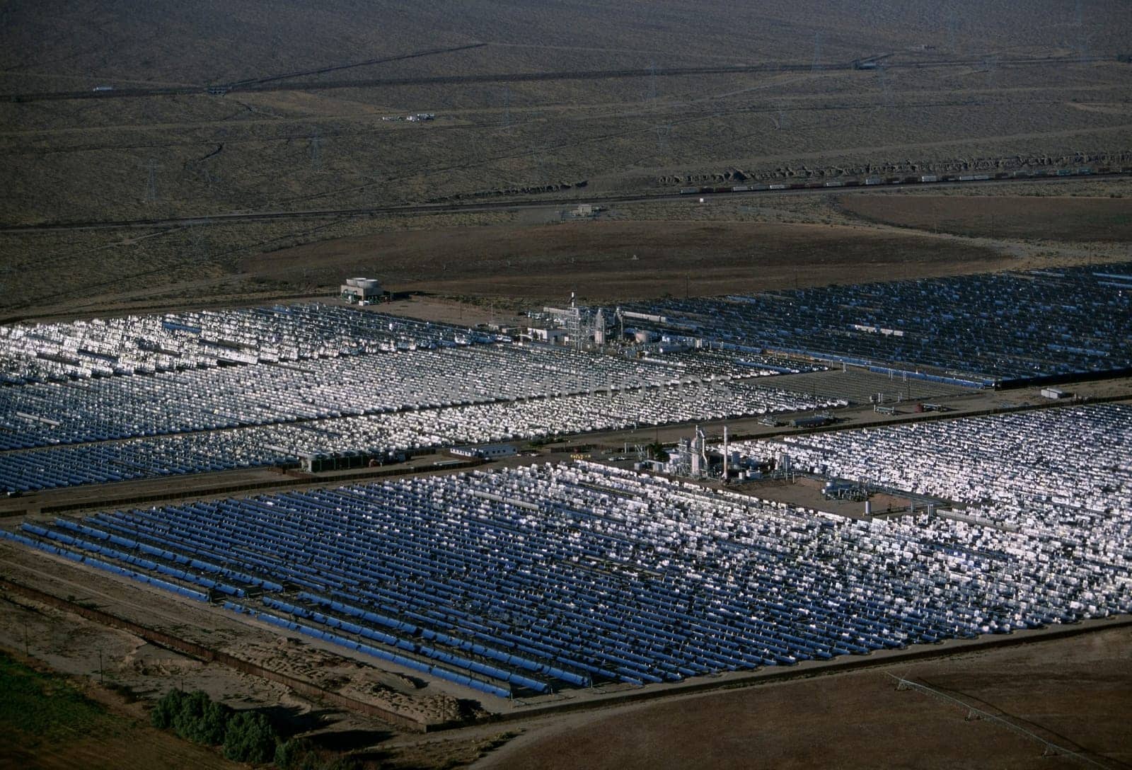 Solar power via parabolic trough mirrors, Daggett, California