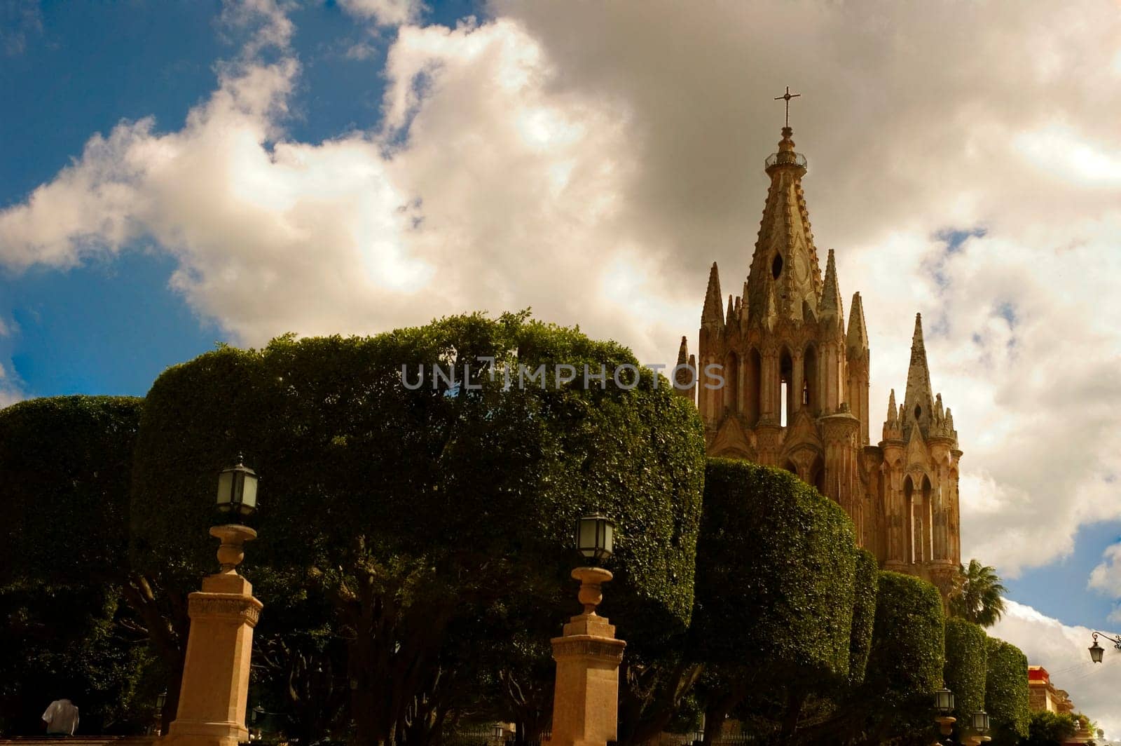 Low angle view of a cathedral, La Parroquia De San Miguel Arcangel Church, San Miguel De Allende, Guanajuato, Mexico