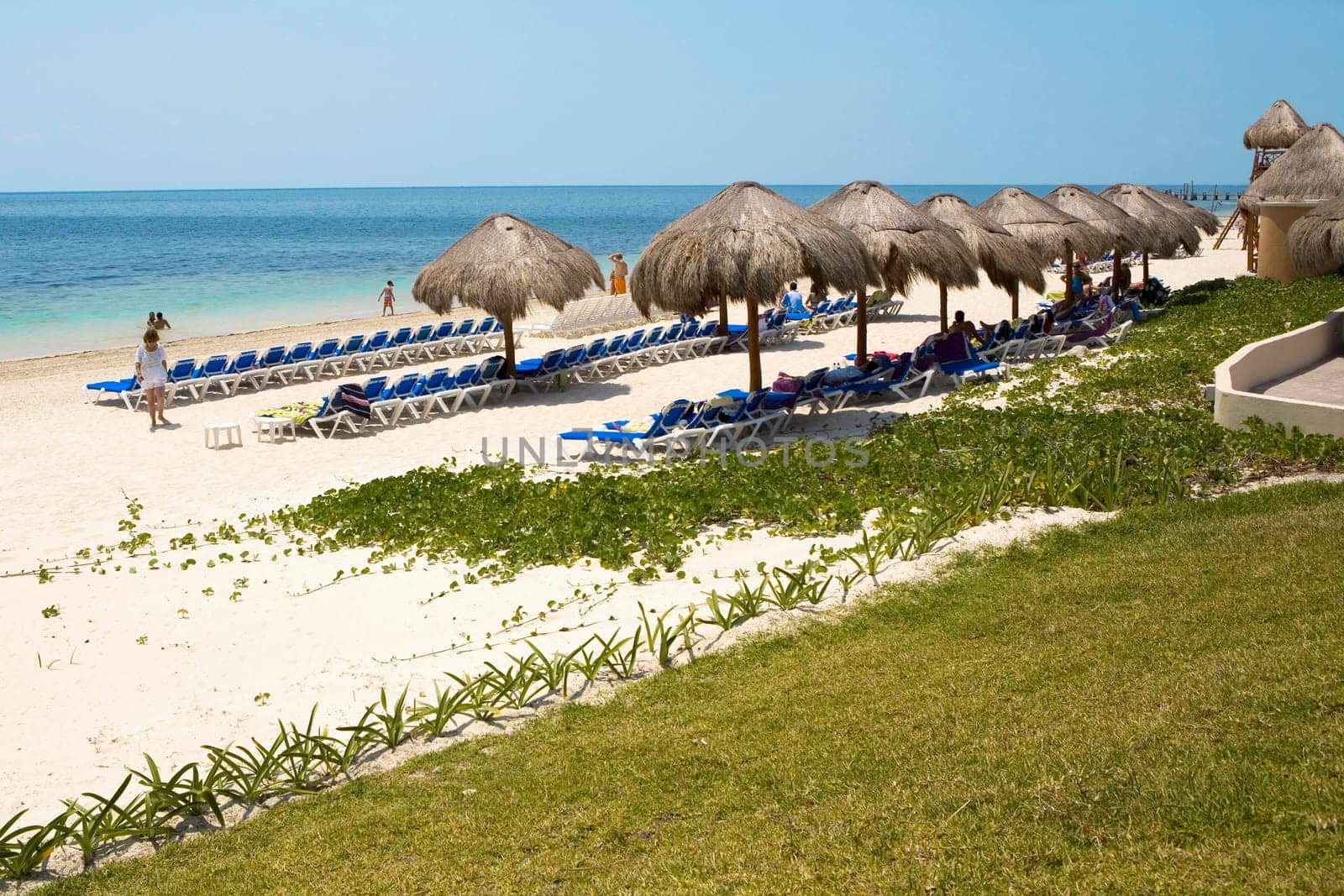 Tourists on the beach, Cancun, Mexico