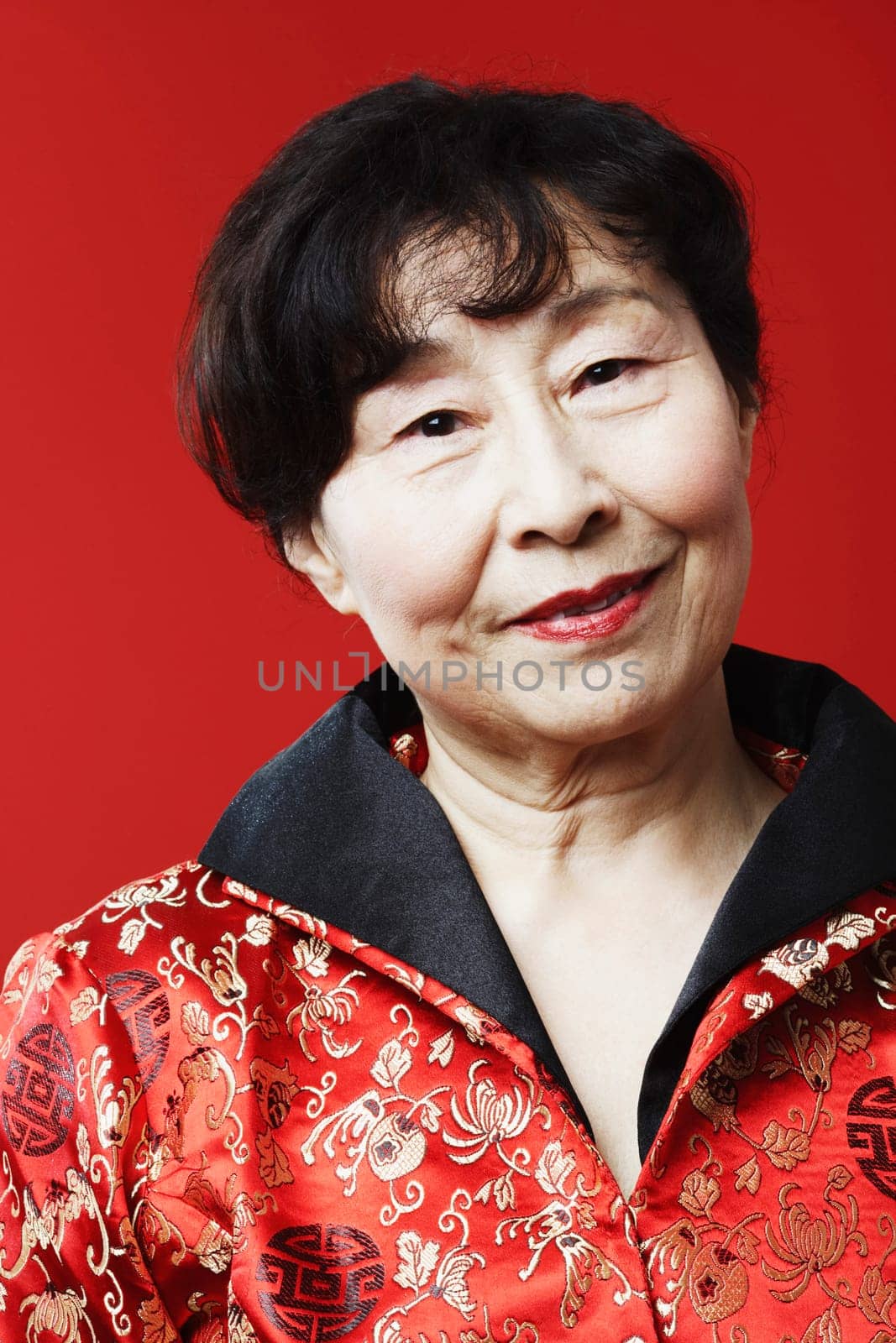 Portrait of a mature woman smiling