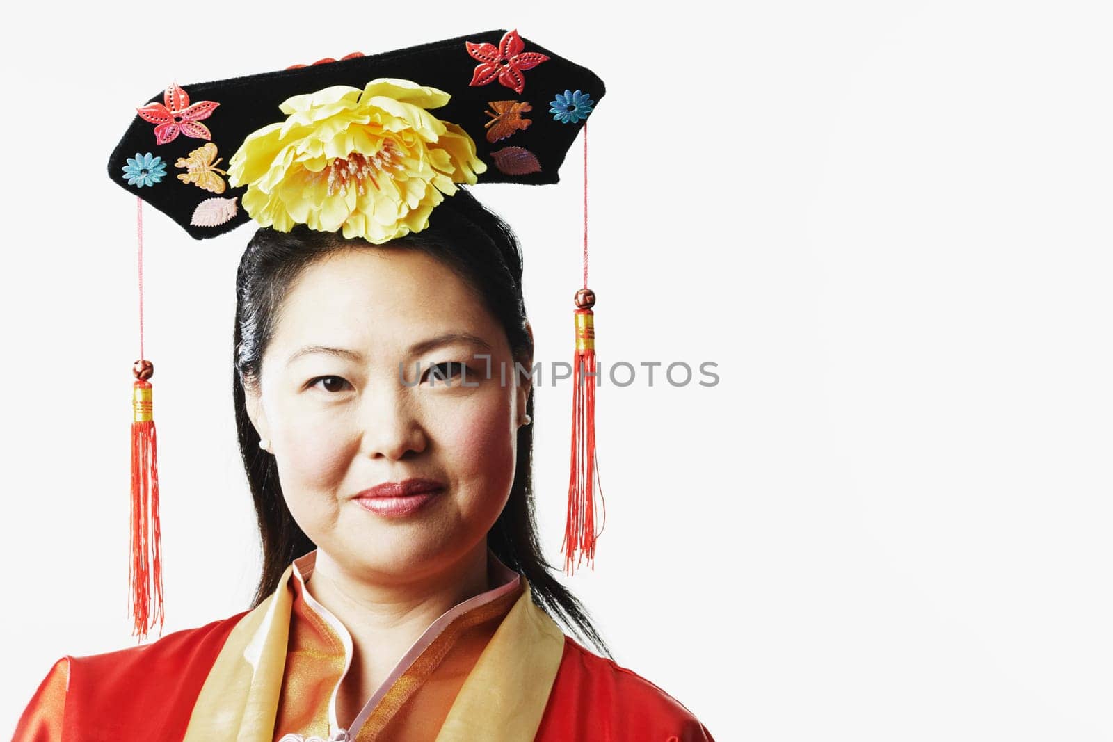 Portrait of a mid adult woman smiling