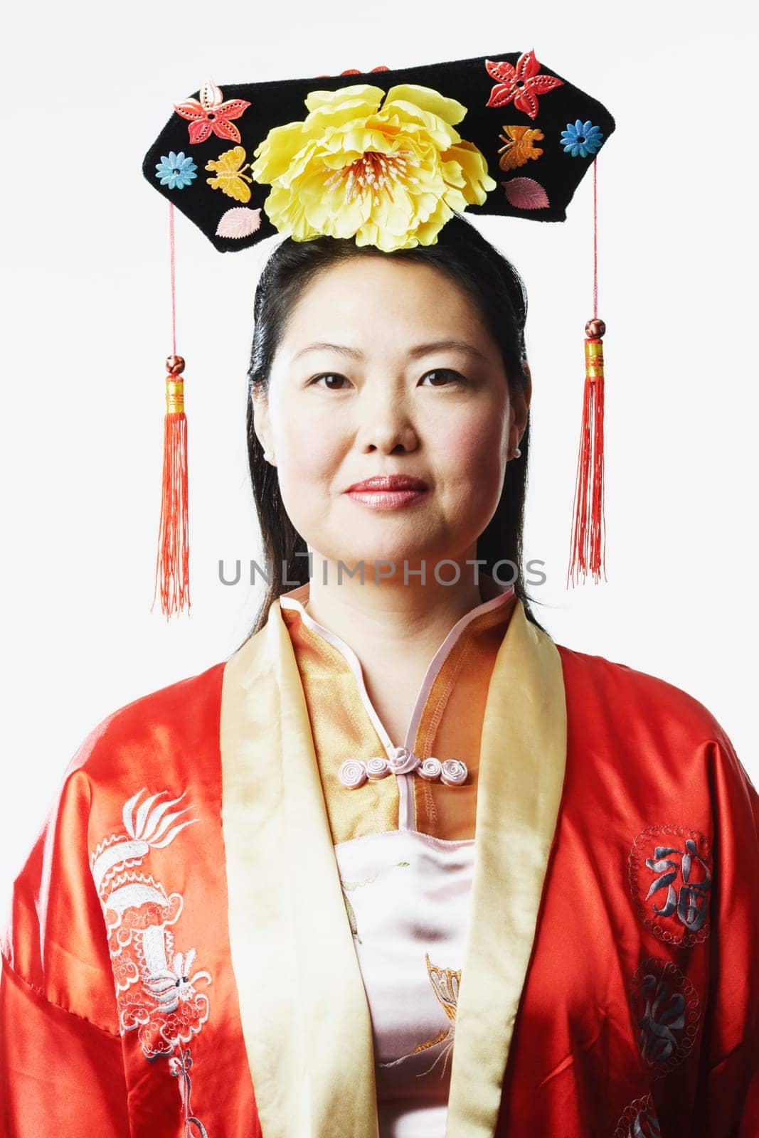 Portrait of a mid adult woman grinning
