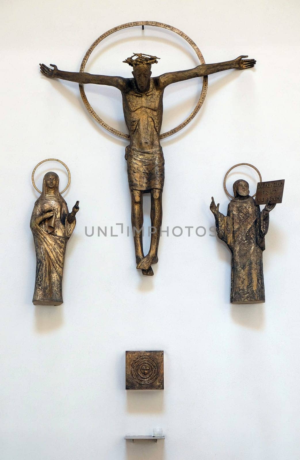 Virgin Mary with Saint John under the cross, church of St. John in Piflas, Germany