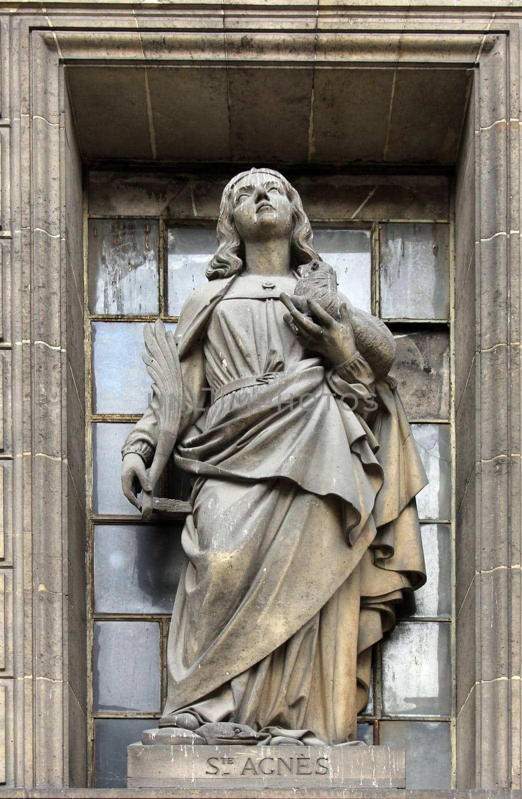 Saint Agnes of Rome, Madeleine church in Paris