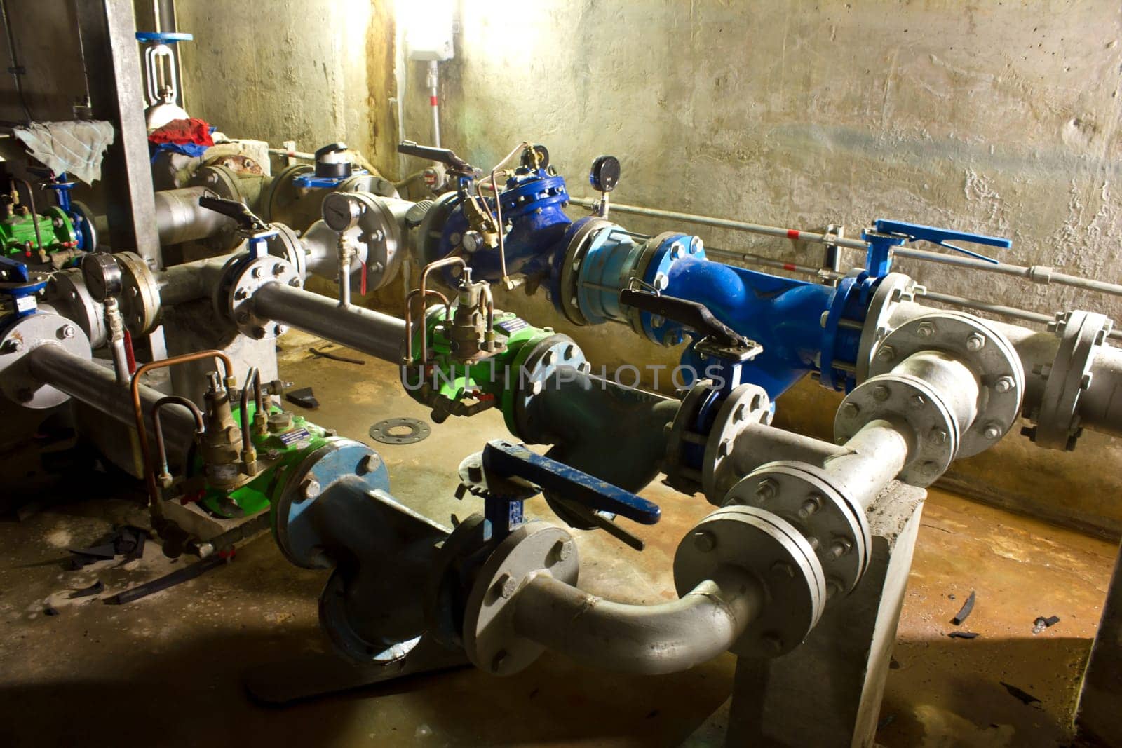 pipe water system in Tunnels and basement