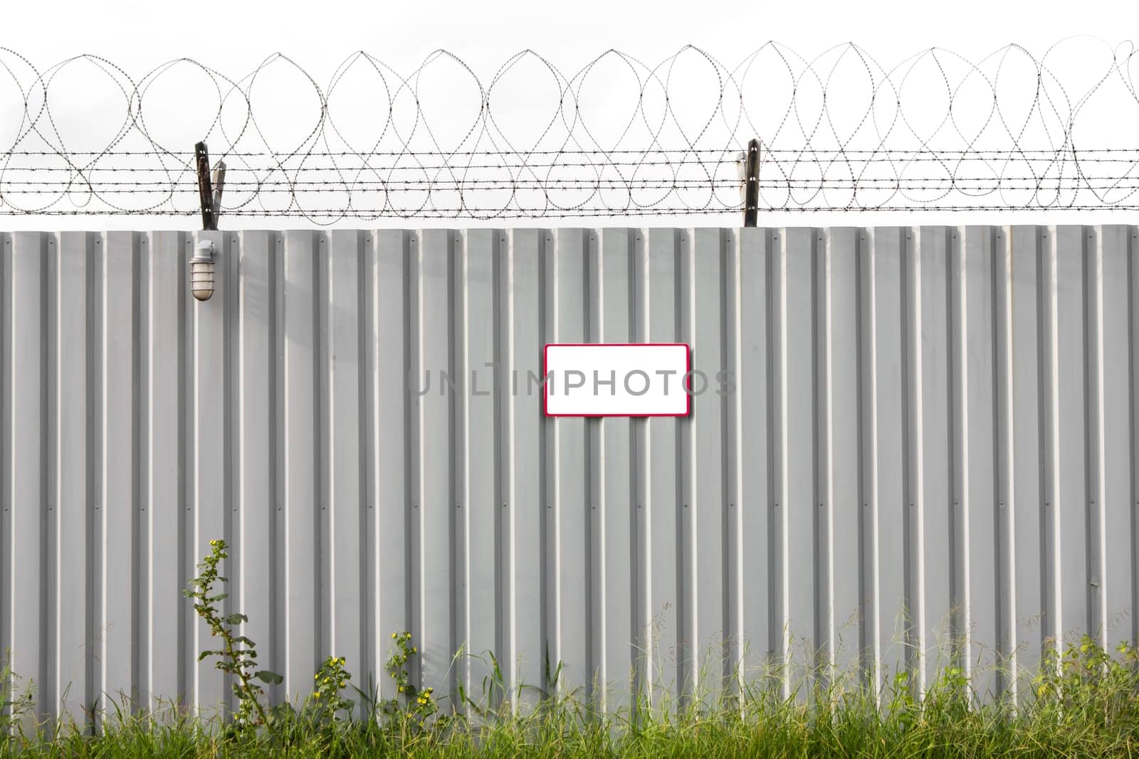 Zinc Fence Barb high security