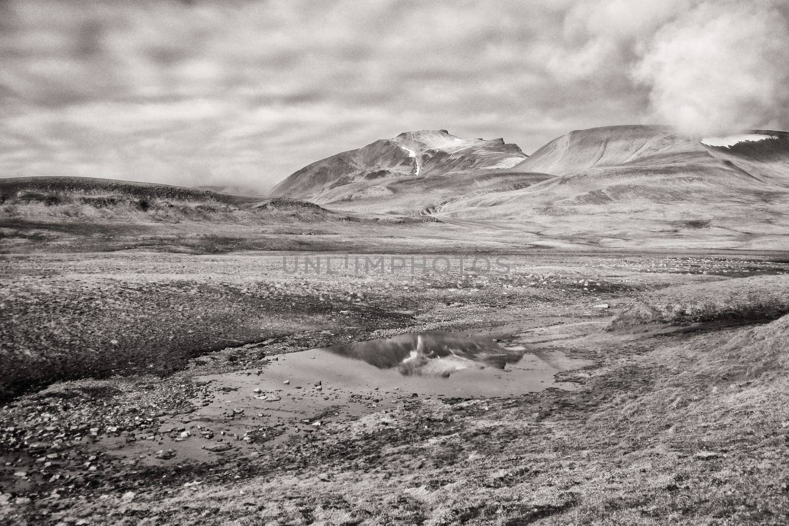 Svalbard, landscape on the western bank of the Grønfjord