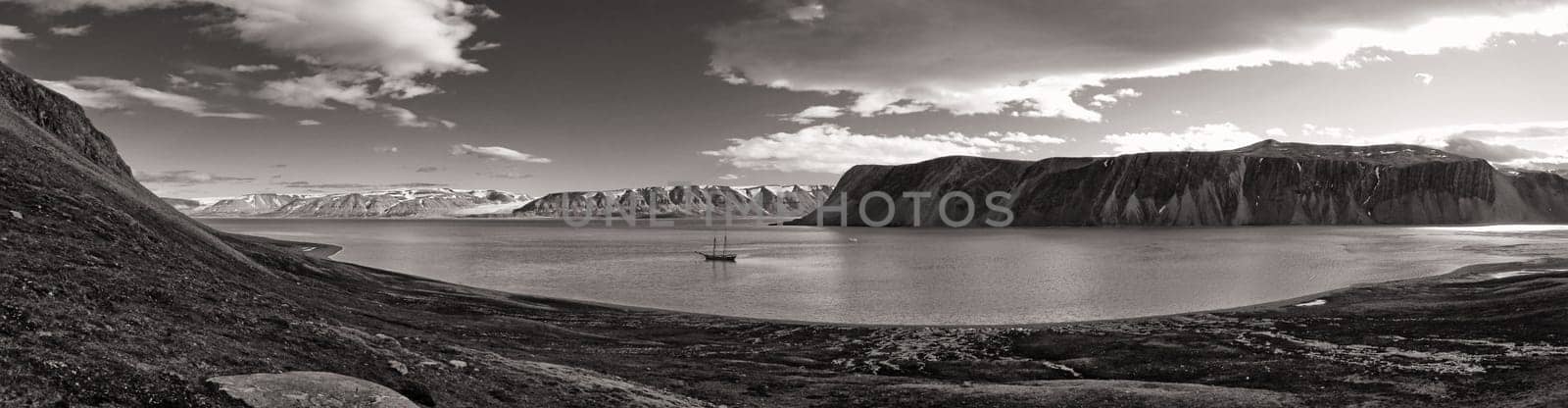 Spitsbergen, Lomfjord/Faksevågen