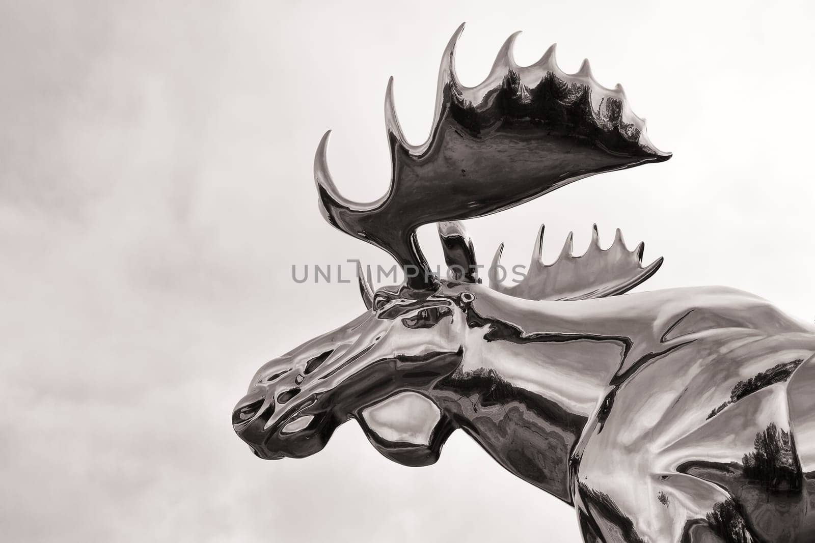 Giant moose made of polished steel, Østerdalen, Norway, Bjøråa rest area at road 3