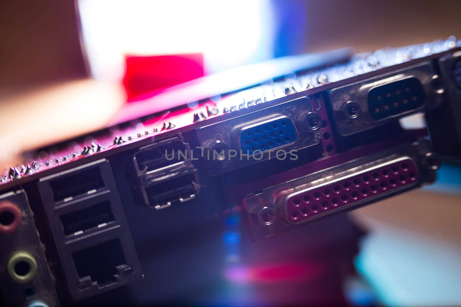Computer motherboard