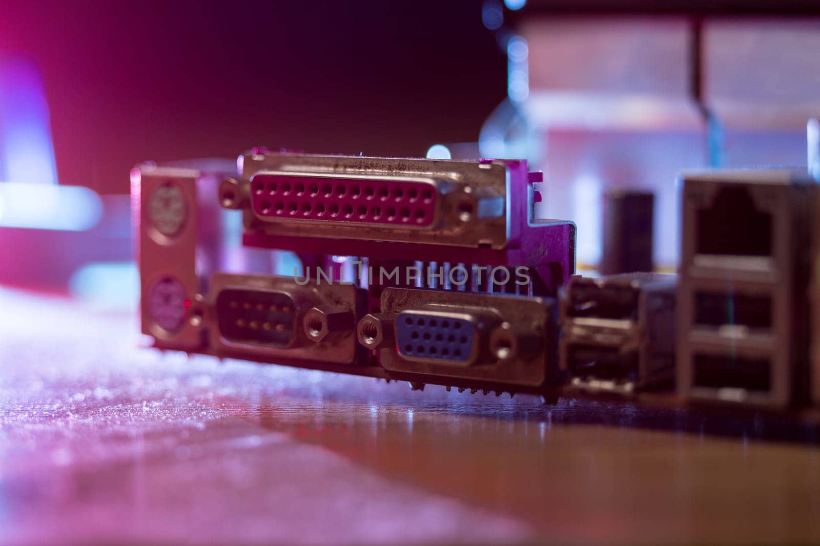 Computer motherboard