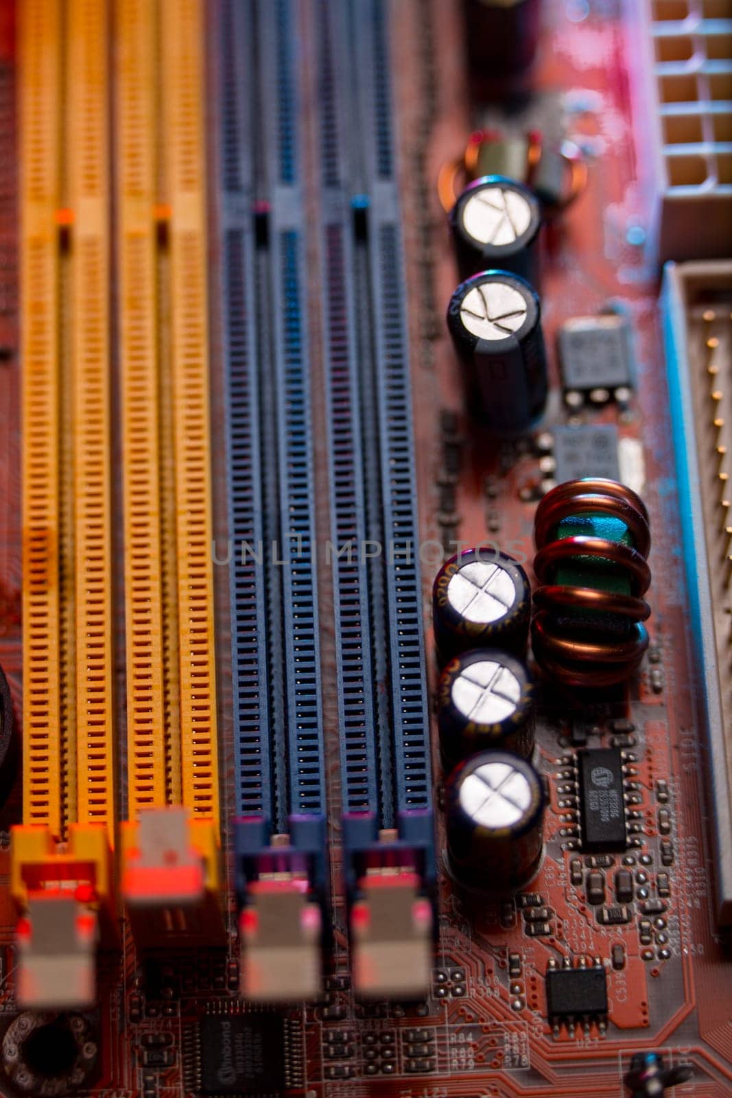 Computer motherboard