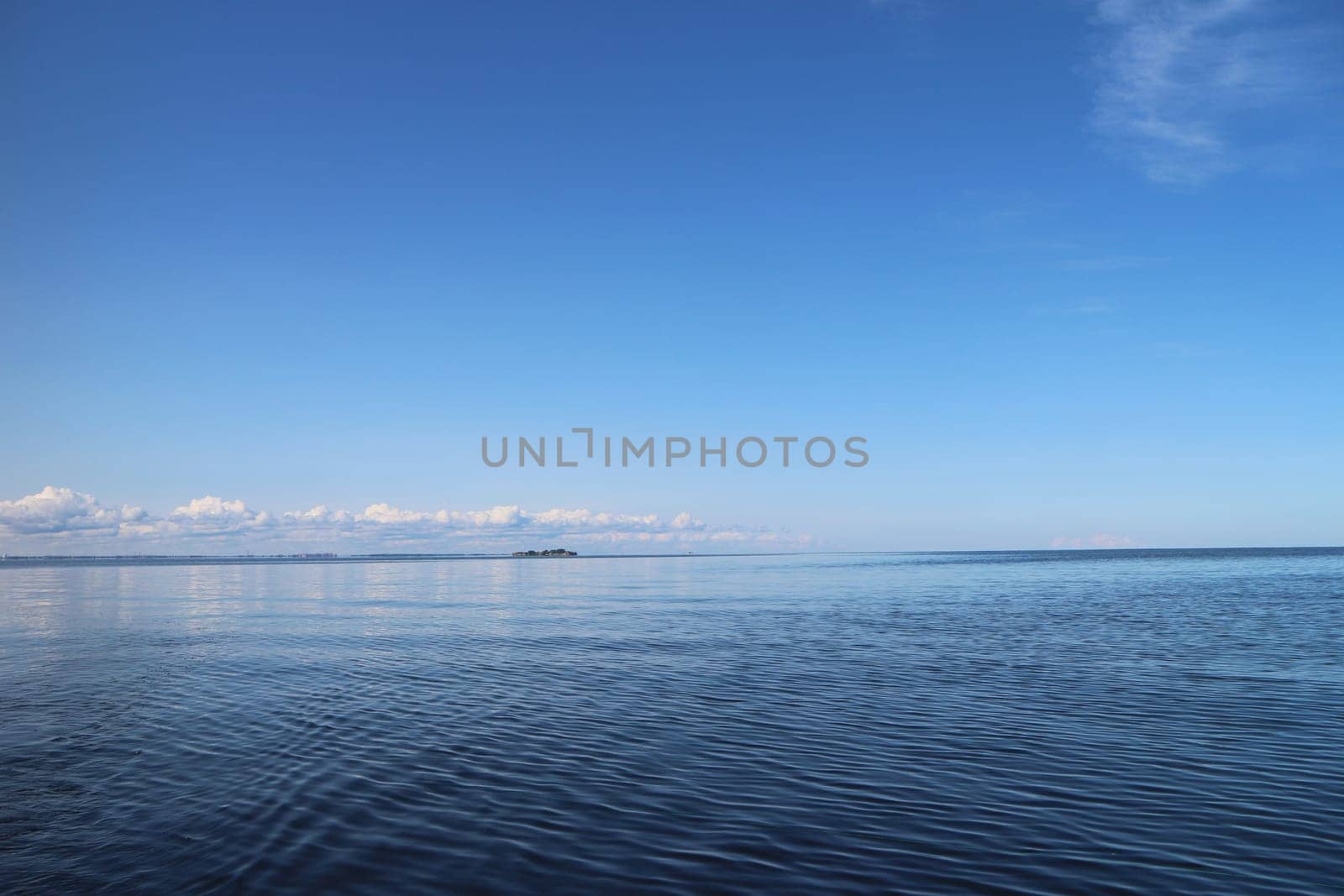 blue lake, beautiful seascape clear sky cloud on the horizon
