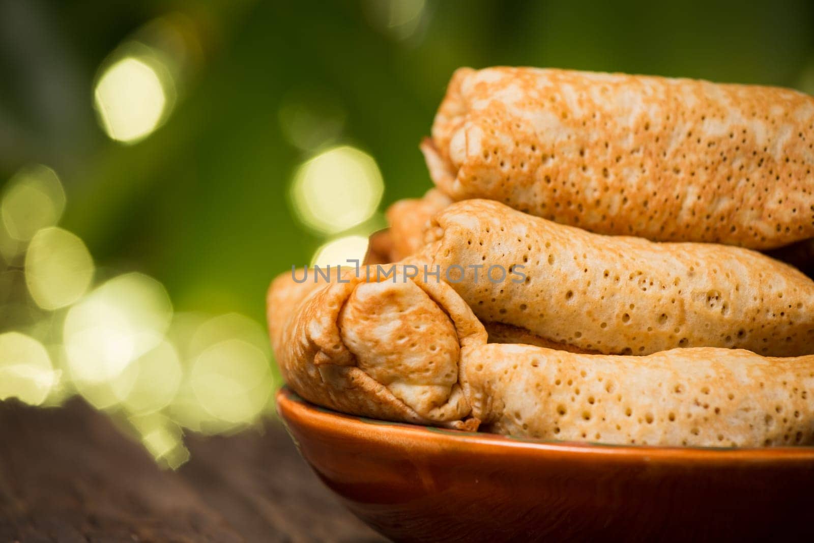 Pancakes with cottage cheese filling