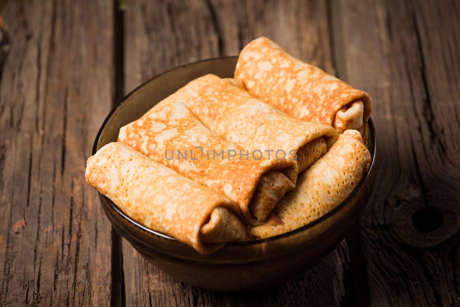 Pancakes with cottage cheese filling