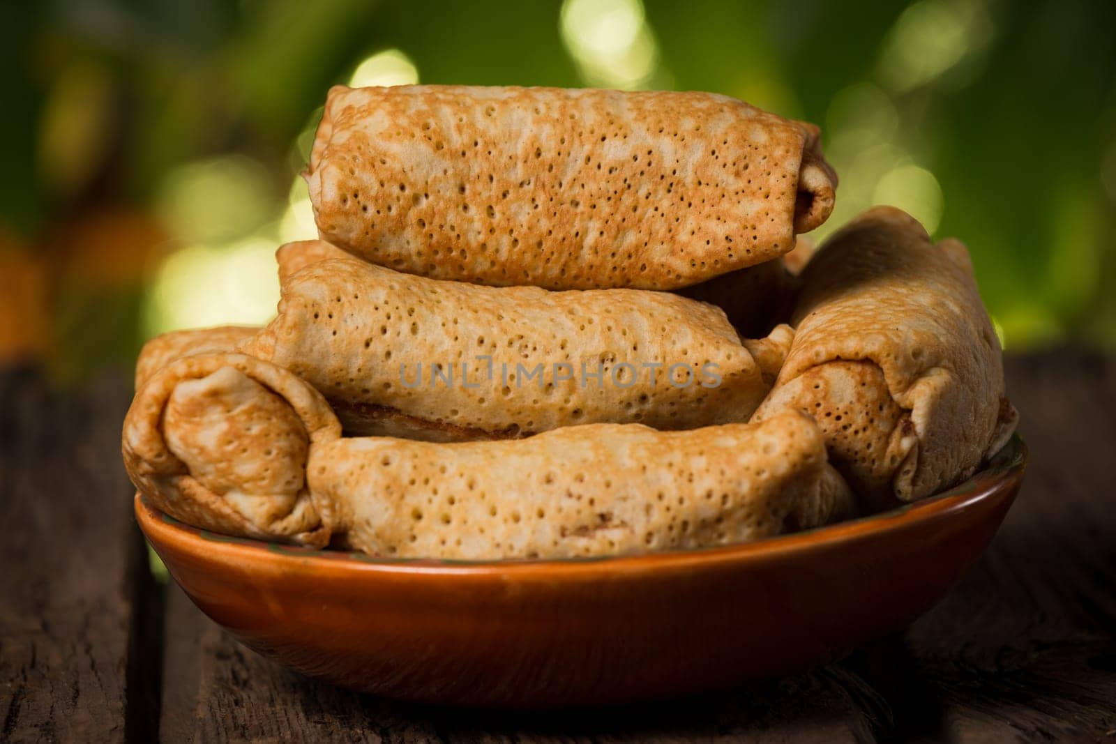 Pancakes with cottage cheese filling