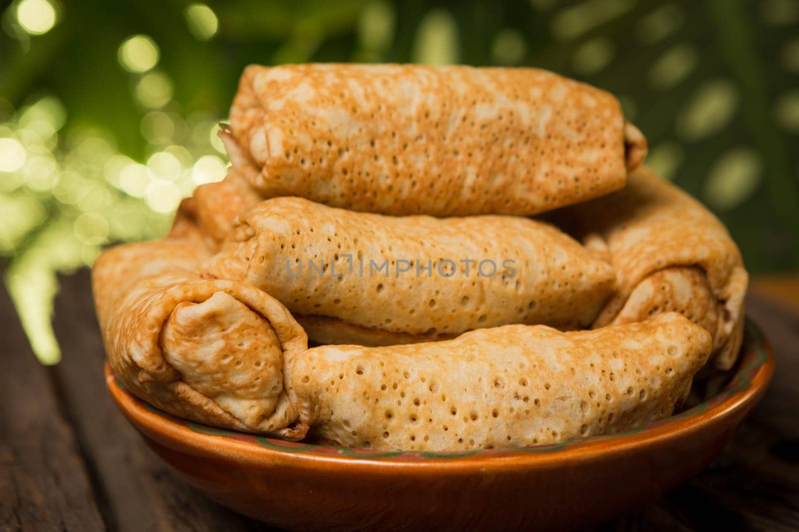 Pancakes with cottage cheese filling