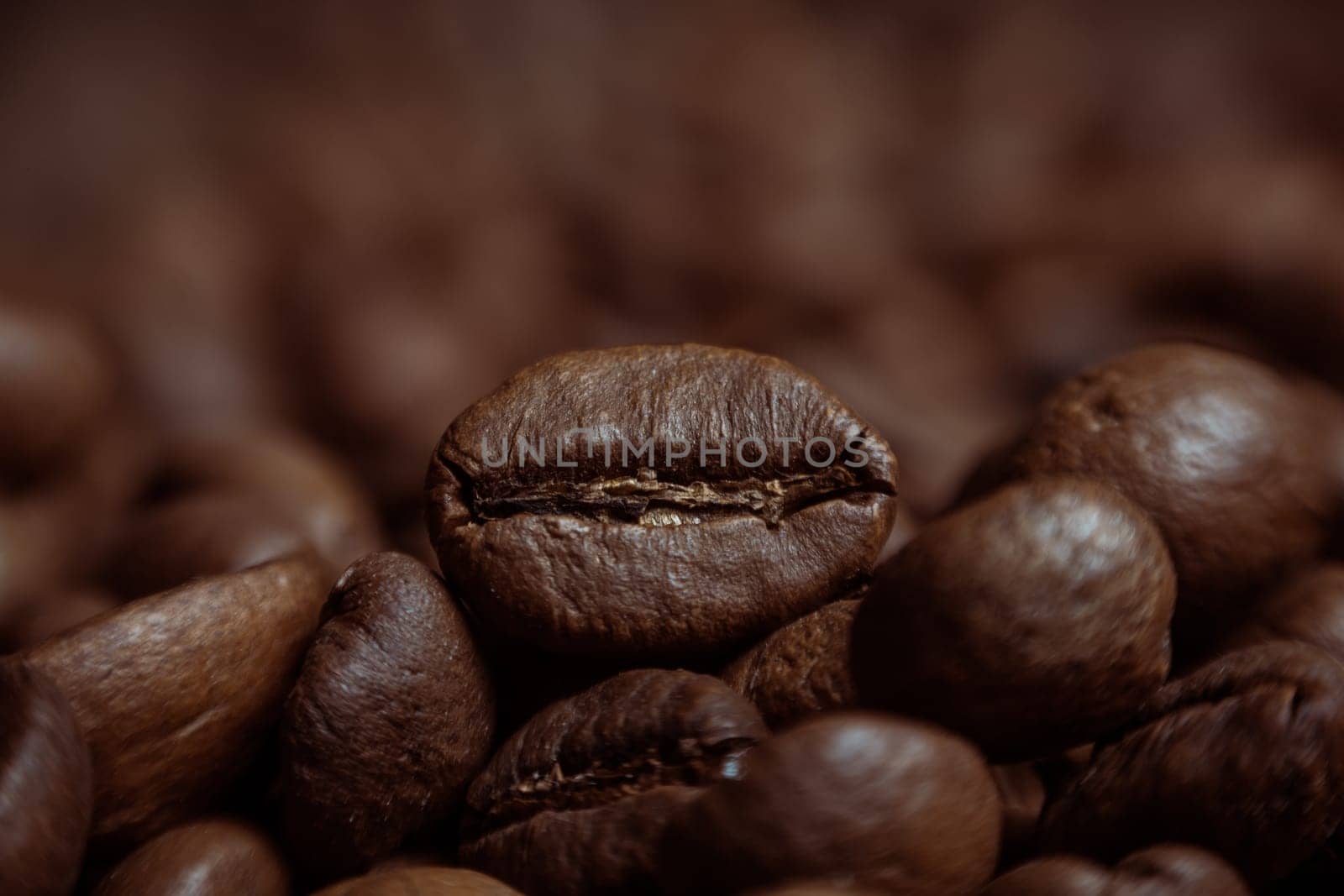 Coffee on grunge wooden background Fresh coffee beans on wood and linen bag, ready to brew delicious coffee