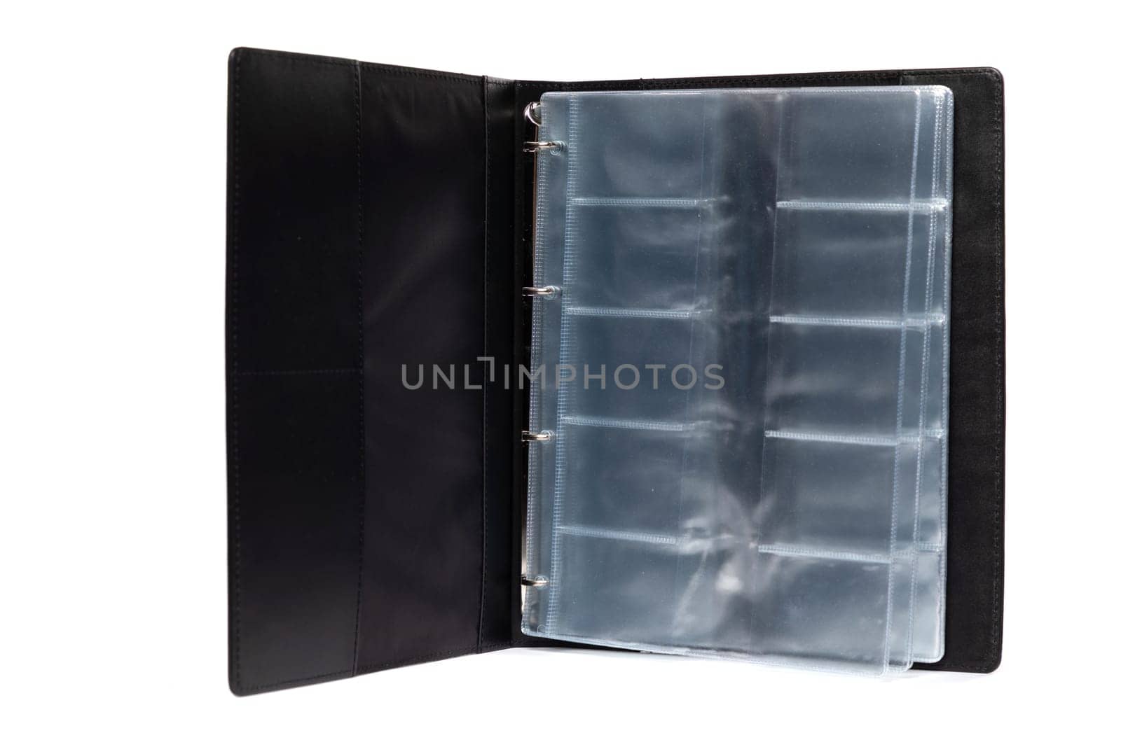 This high-quality leather binder features a sleek design with transparent pockets, ideal for organizing important documents or showcasing collectibles. Perfect for professionals or enthusiasts.