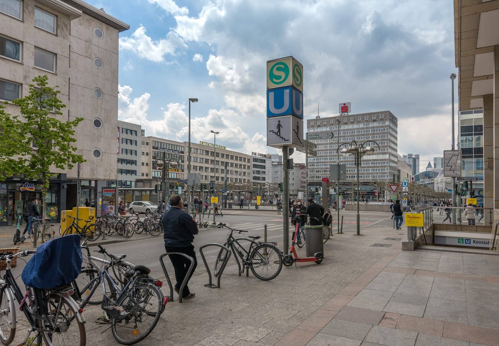 The large Konstablerwache square in downtown Frankfurt, Germany