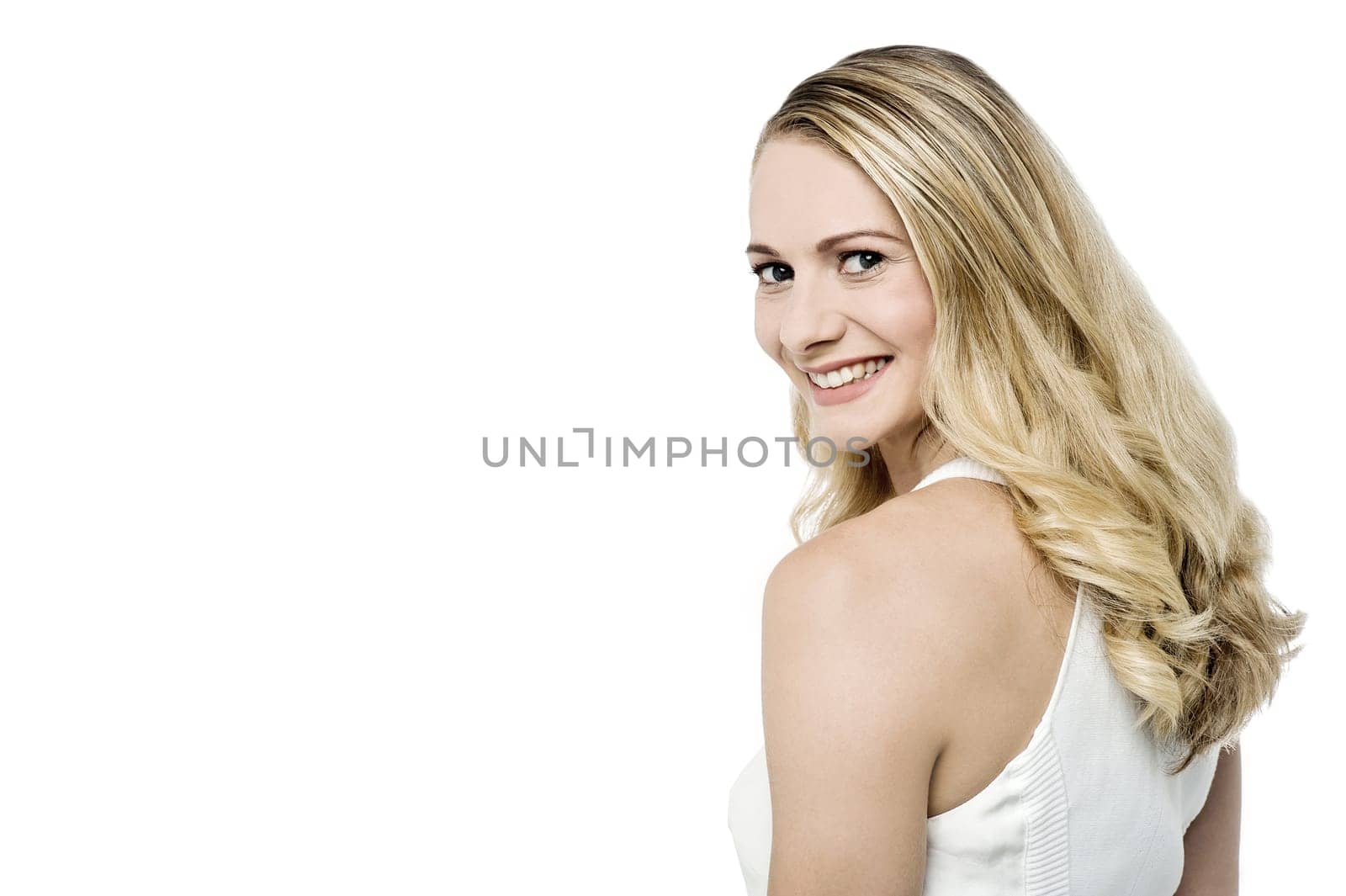 Pretty girl looking over her shoulder