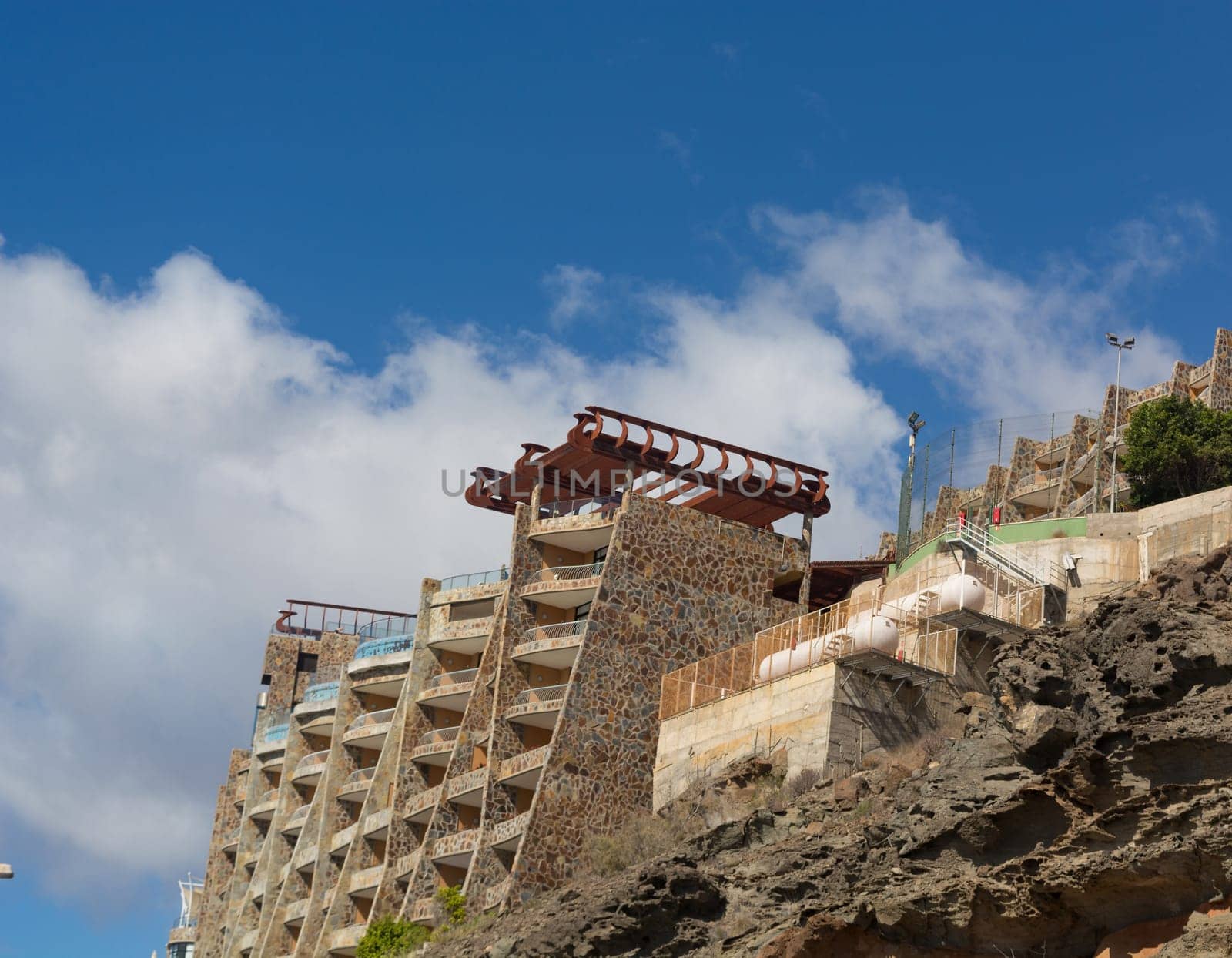 Cliff Side apartments in Gran Canaria with liquid gas tanks