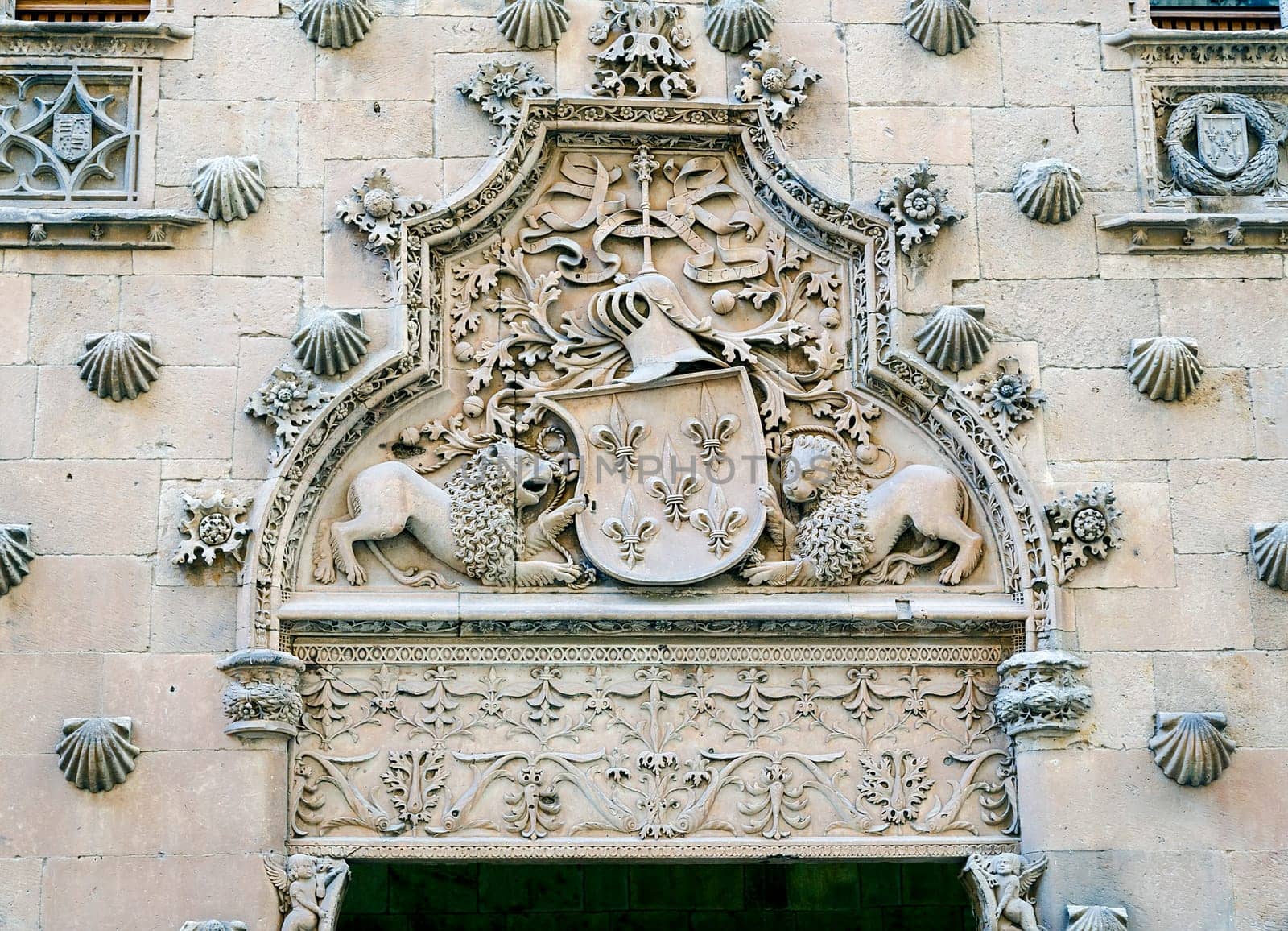 Facade of the Casa de las Conchas in Salamanca, Castilla y Leon, Spain. Dates from the end of the 15th century, it is a famous landmark of Salamanca