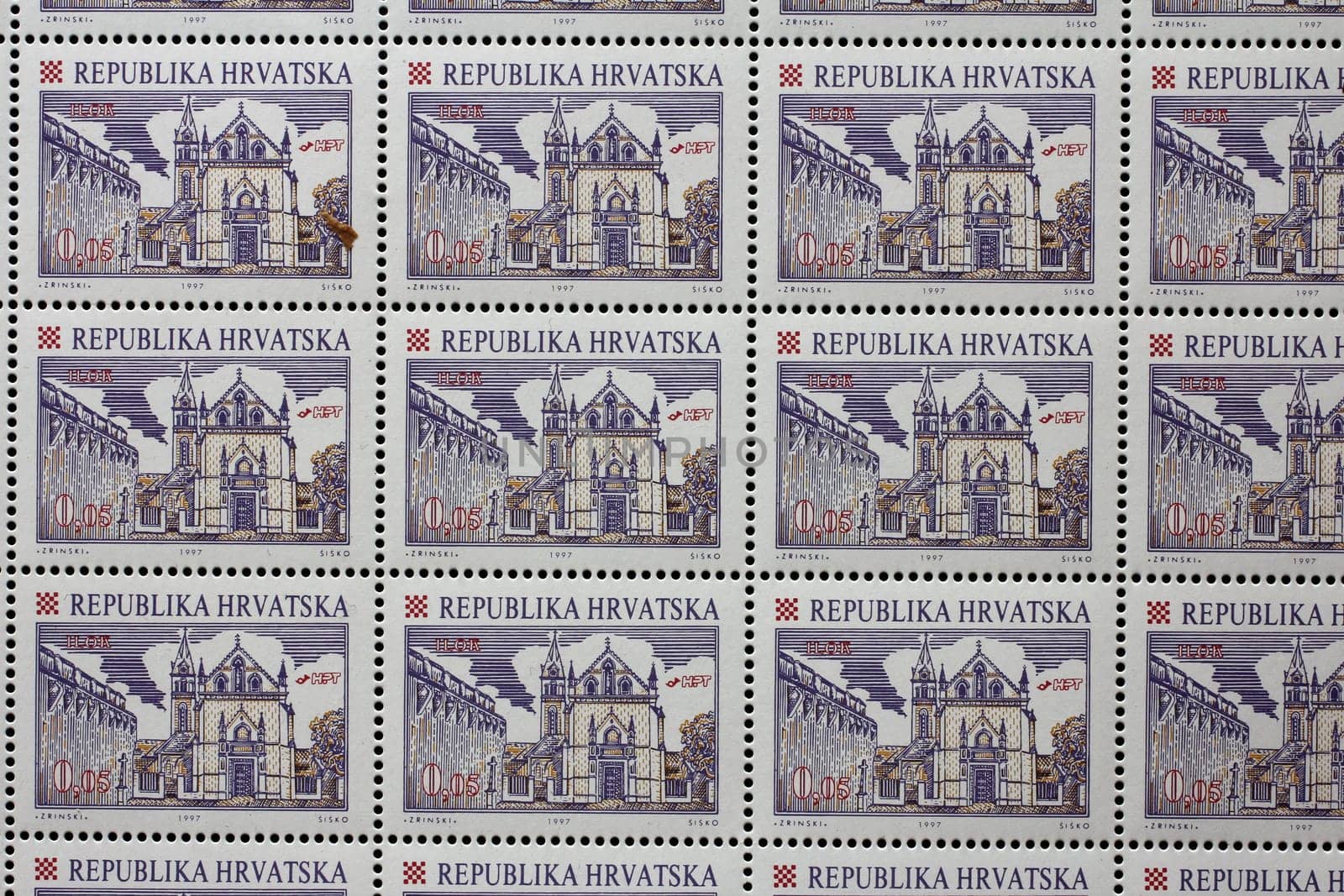 A stamp printed in Croatia shows Dubrovnik, Series Croatian Towns, circa 1998