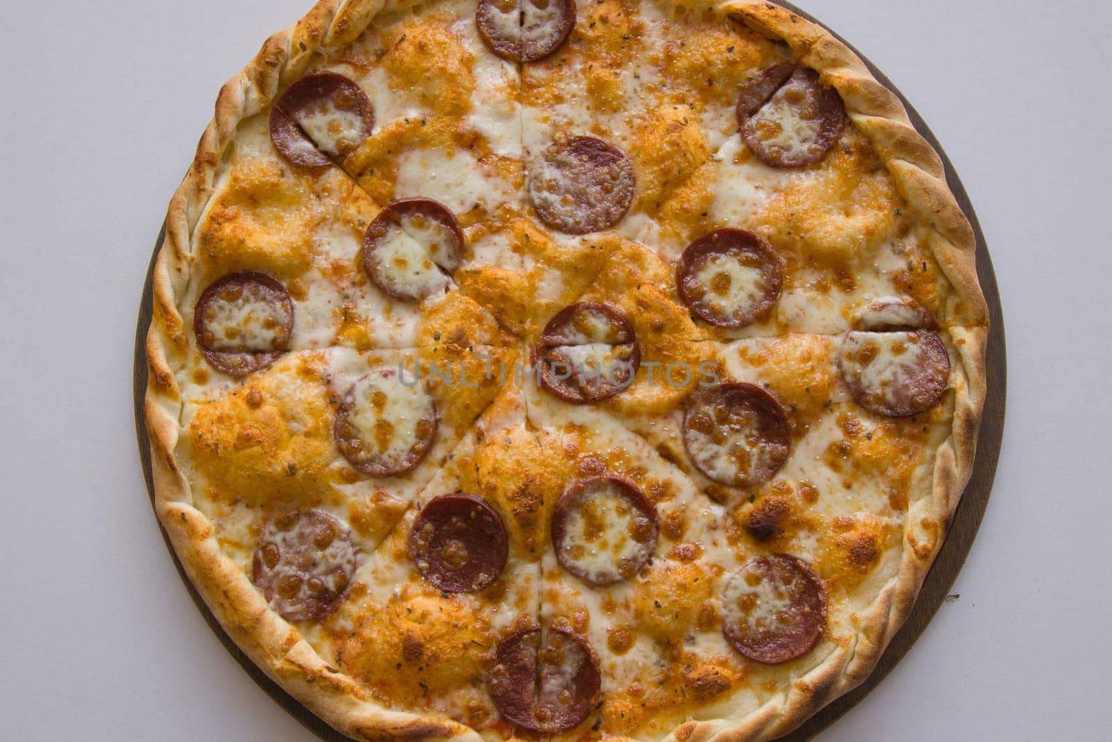 a pizza with natural ingredients