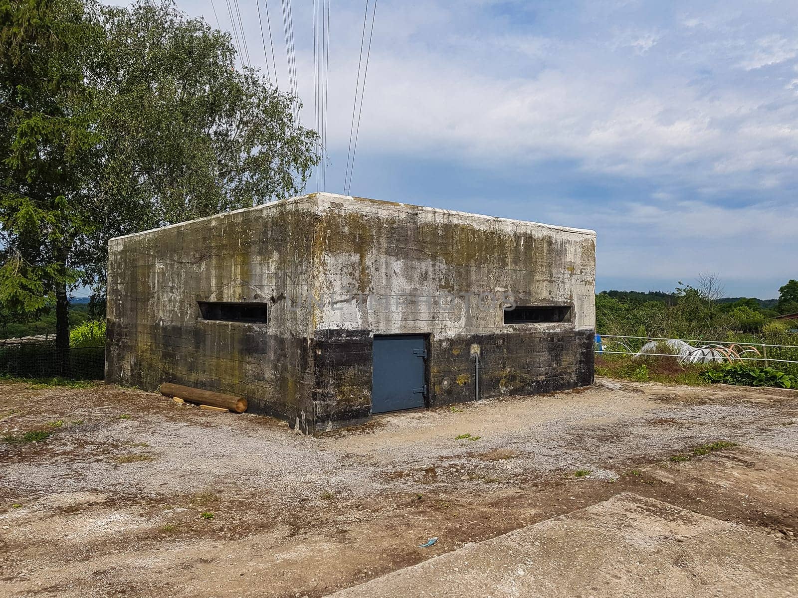 2WW bunker outside in Velbert was the Krupp night glow system