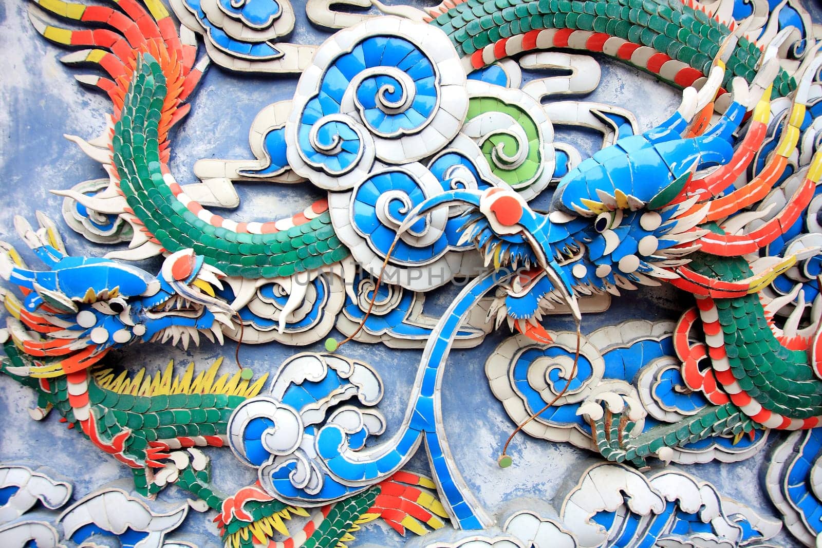 chinese dargon sculpture