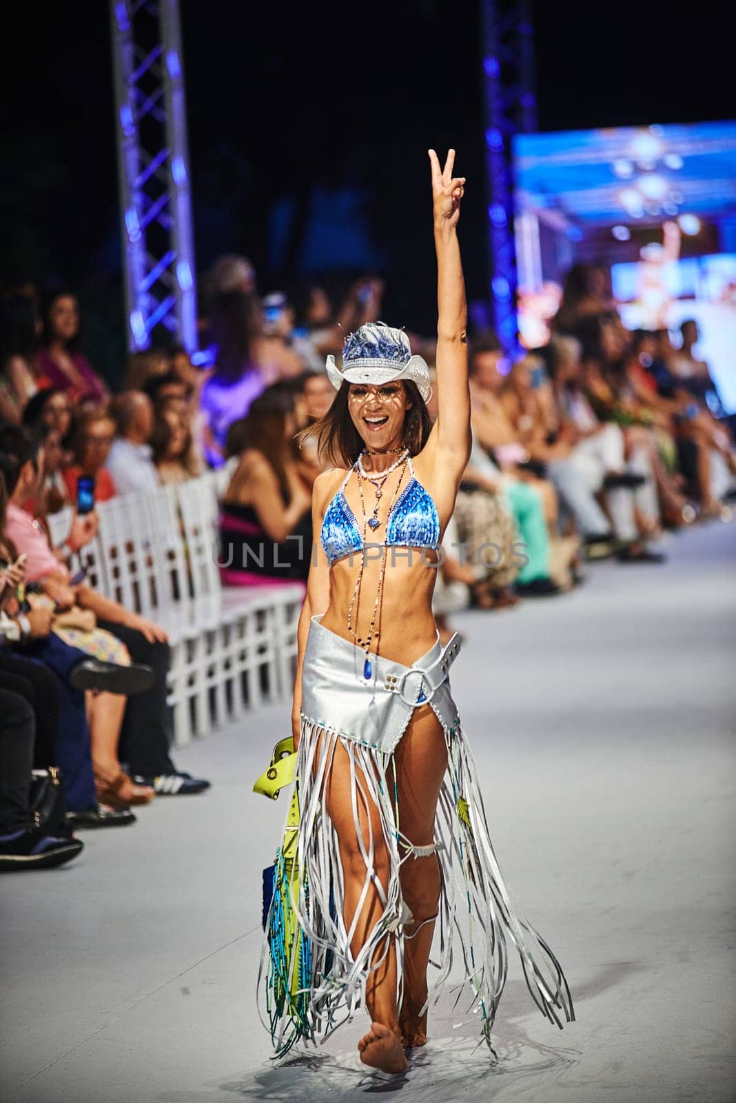 marbella fashion show celebrities on fire