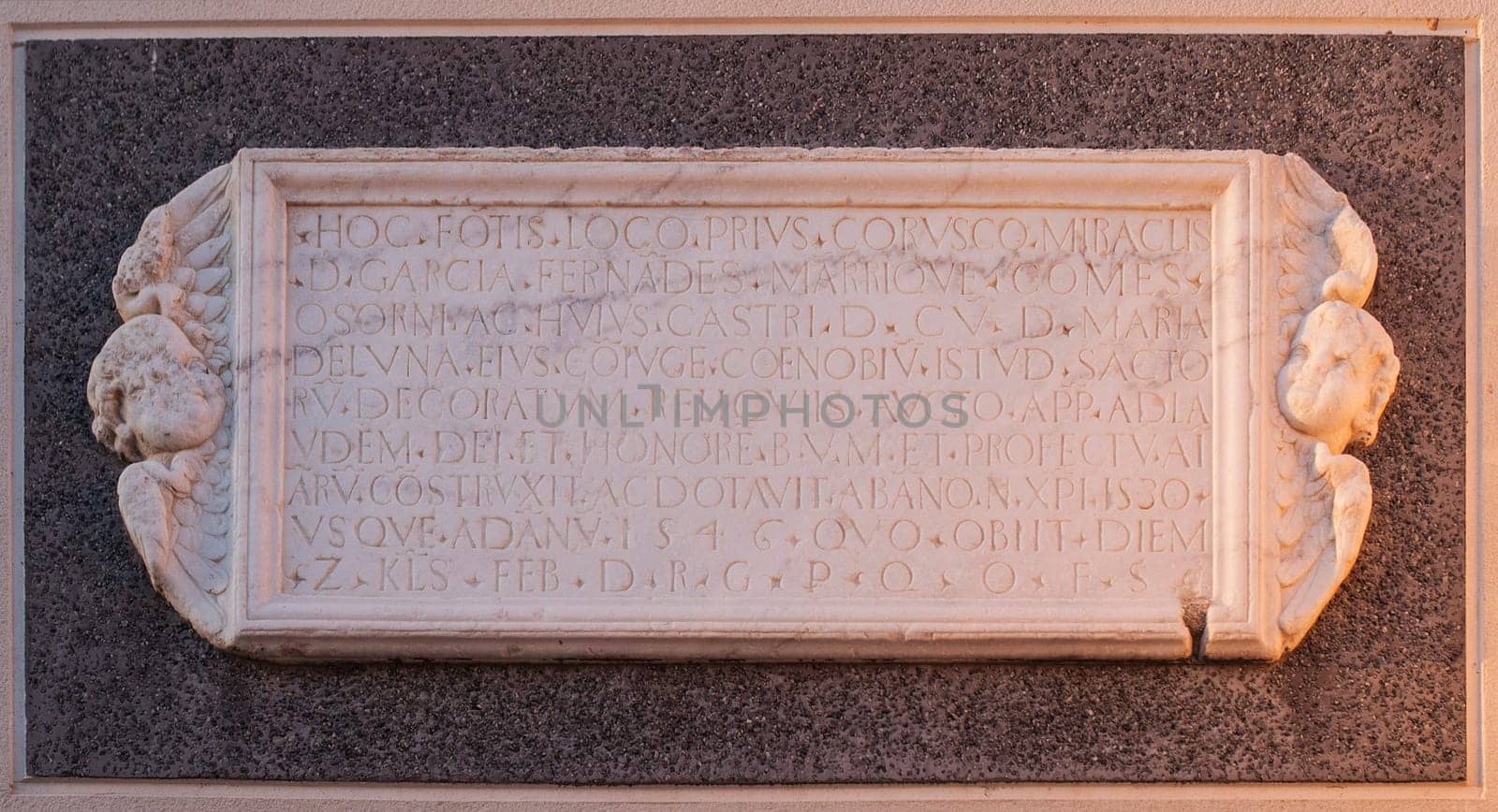 Marble plaque erected by Manrique de Lara in 1546. Garcia Fernandez Manrique de Lara y Toledo, count of Osorno and first Duke of Galisteo. Galisteo, Spain
