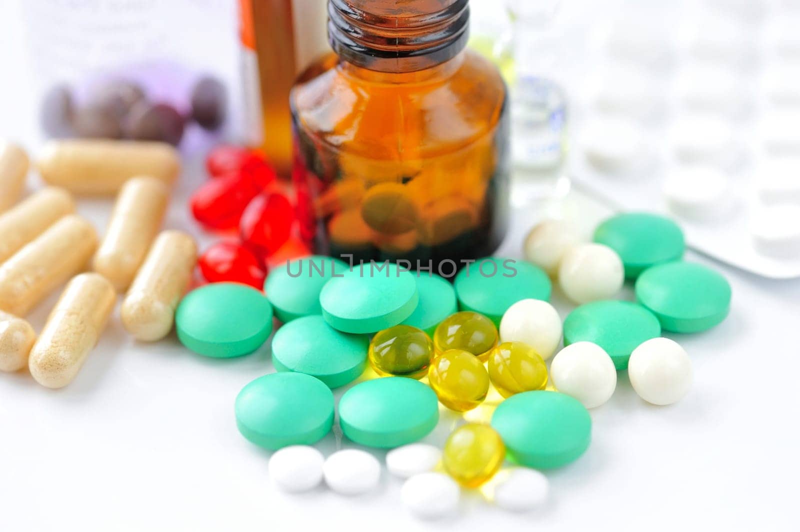 different color pillsDrugs and medicines
