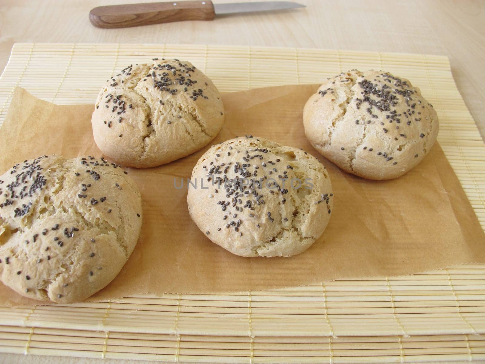 Chia rolls