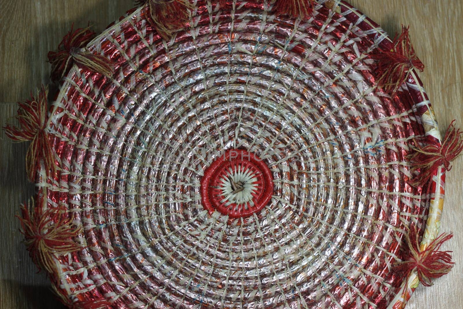 CHANGAIR PAKISTANI HANDICRAFTS: Changair (Breadben) is Pakistani traditional household handicrafts used for keeping chapati or roti or bread