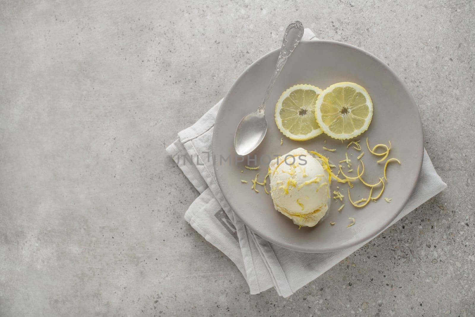 Lemon ice cream on a plate close up shoot