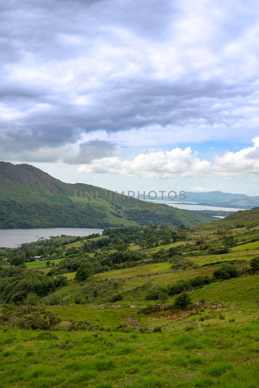 mountain view from the kerry way walk in ireland